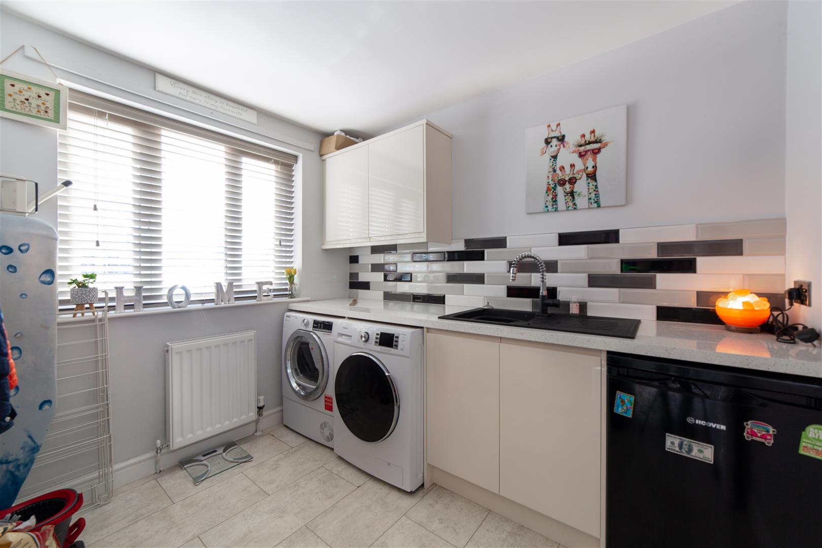 4 bed semi-detached house for sale in Oswin Court, Newcastle Upon Tyne  - Property Image 12