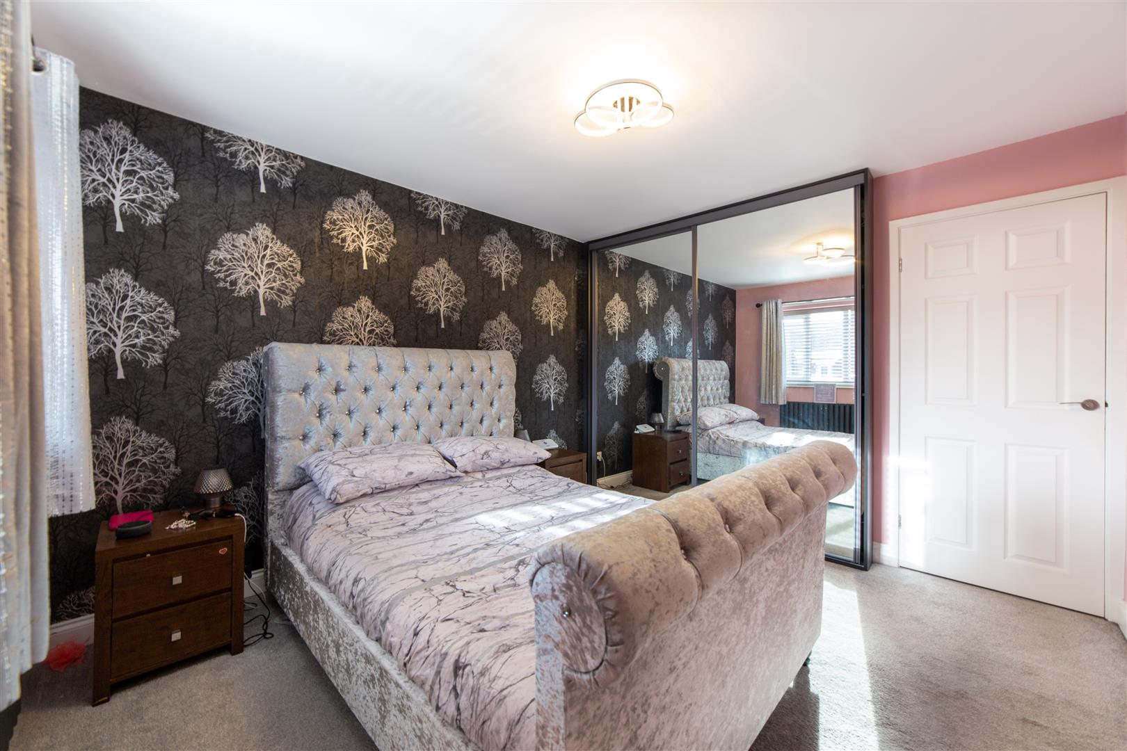 4 bed semi-detached house for sale in Oswin Court, Newcastle Upon Tyne  - Property Image 8