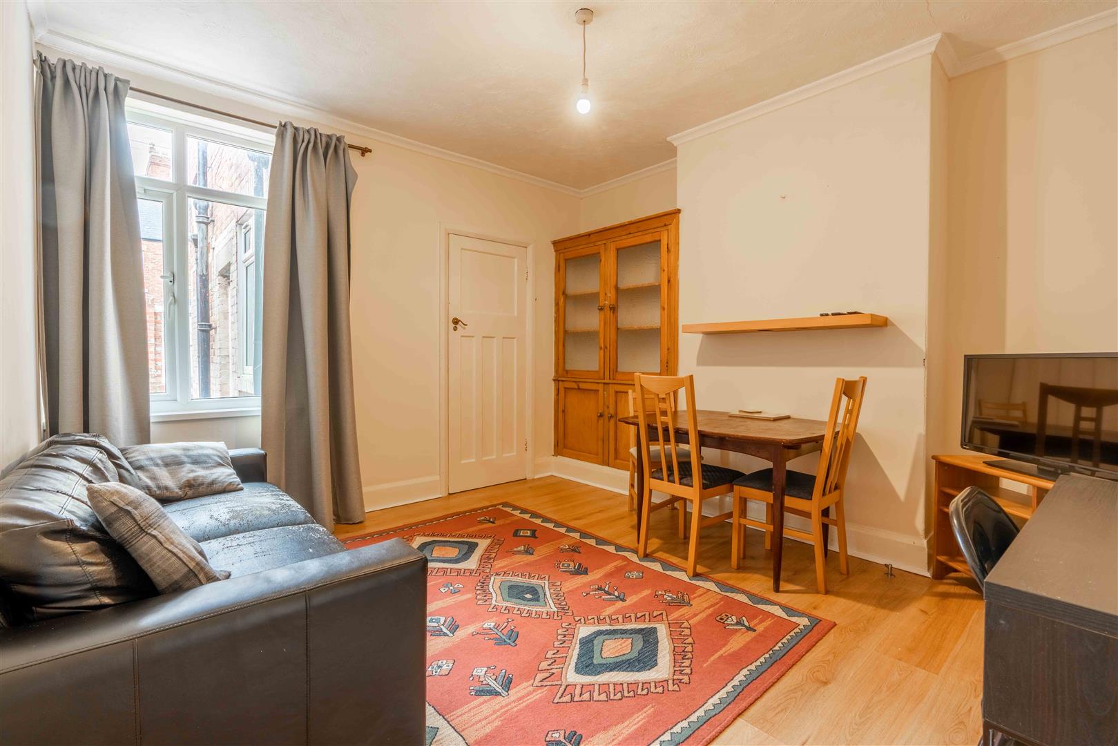 2 bed flat to rent in Valley View, Newcastle Upon Tyne  - Property Image 1