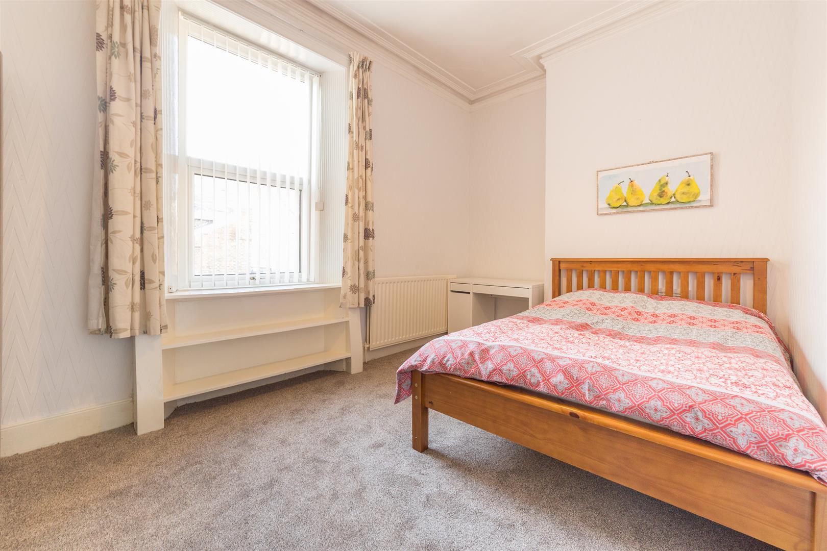 4 bed maisonette to rent in Chester Crescent, Sandyford 7