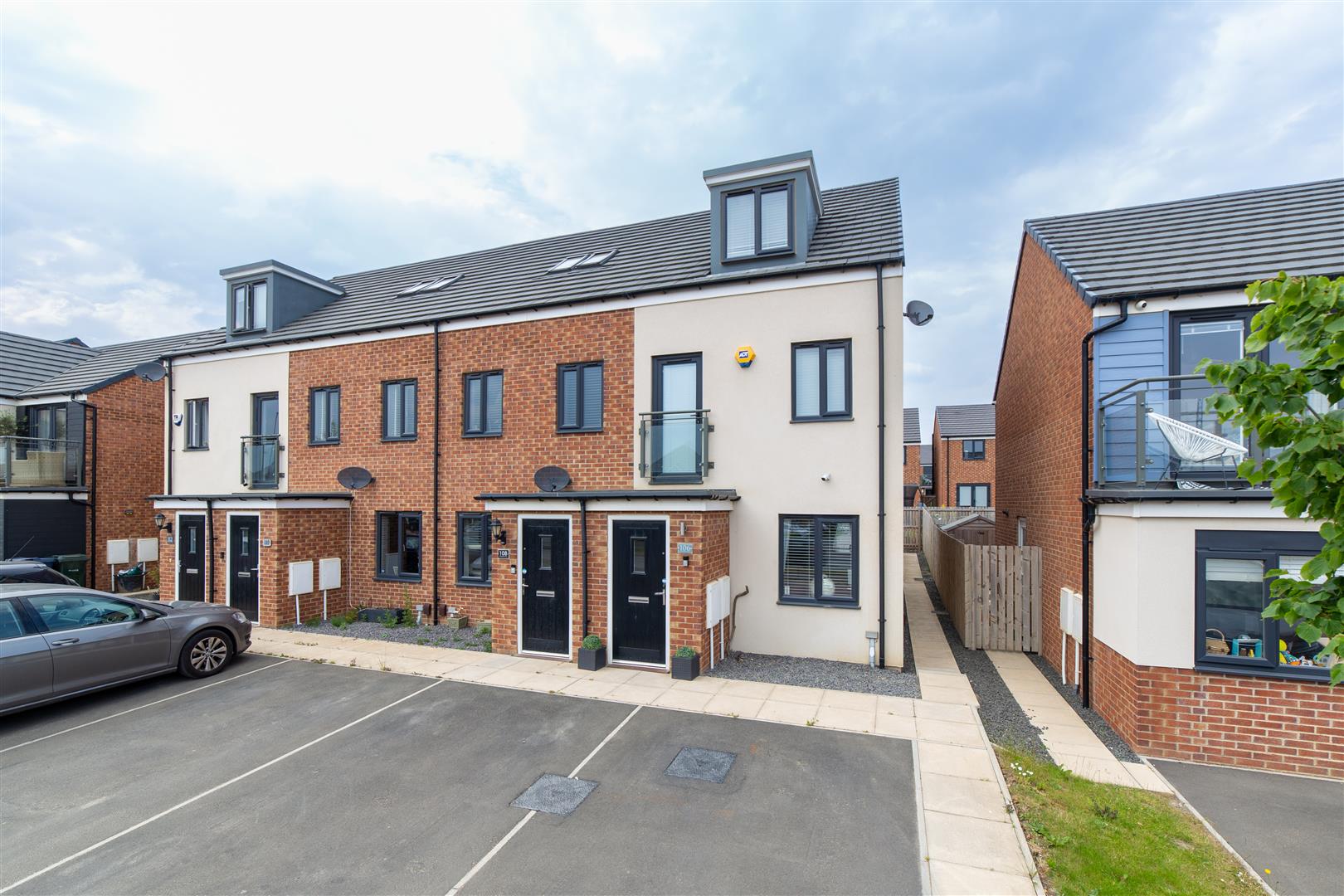 3 bed town house for sale in Roseden Way, Great Park, NE13