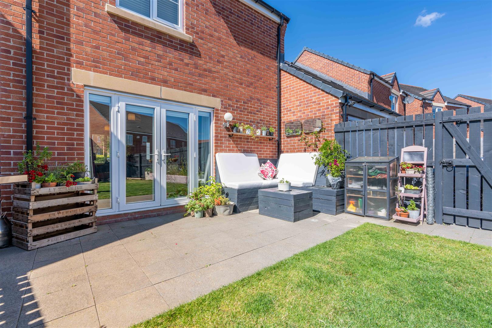 3 bed semi-detached house for sale in Nuthatch Close, Wideopen 30