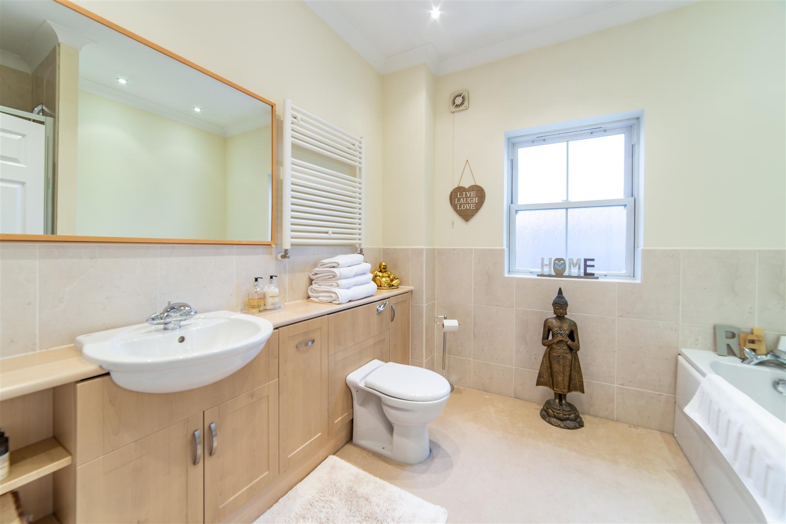 5 bed town house for sale in Featherstone Grove, Gosforth 17