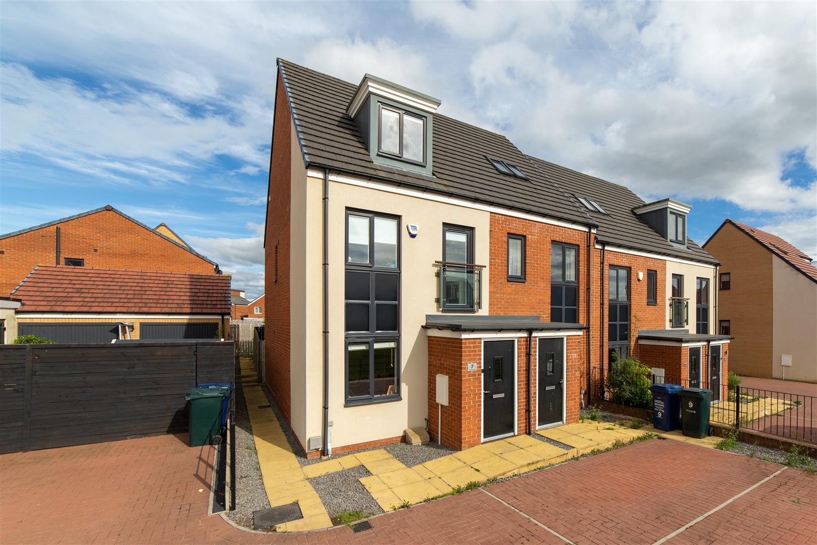 3 bed town house for sale in Maynard Street, Great Park, NE13