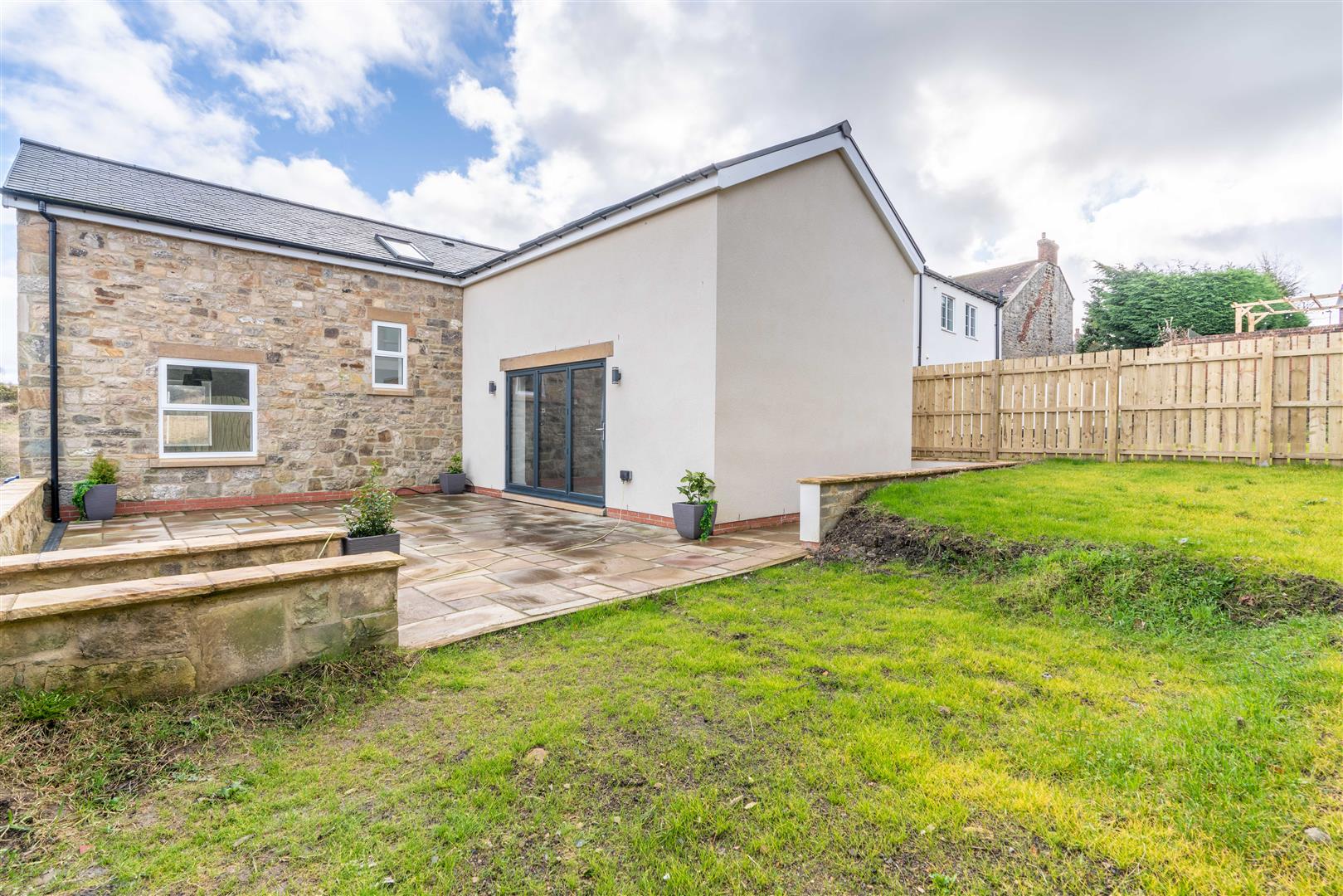 4 bed barn conversion for sale in St. Cuthberts Road, Marley Hill  - Property Image 10