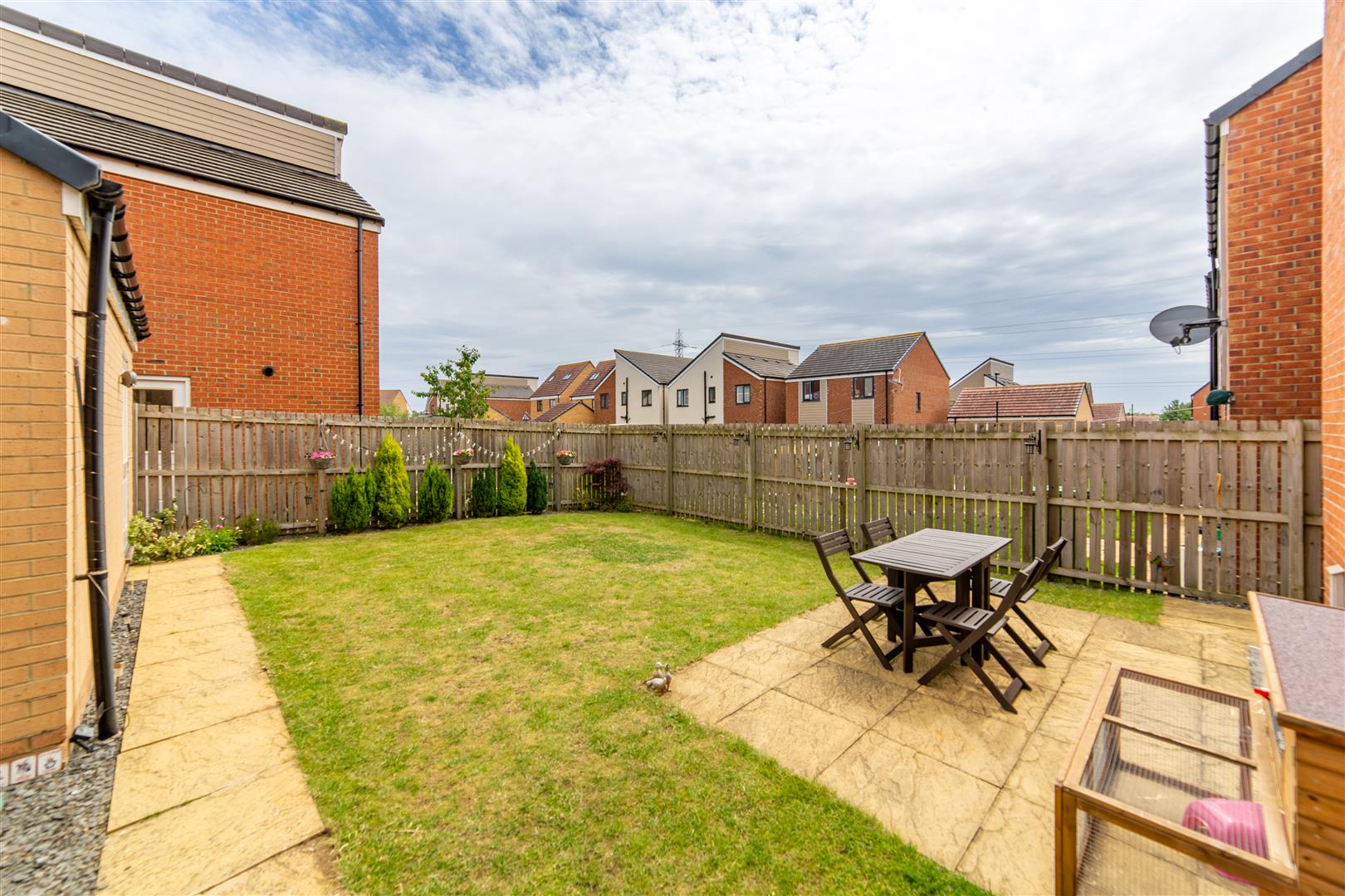 4 bed detached house for sale in Maynard Street, Great Park 2