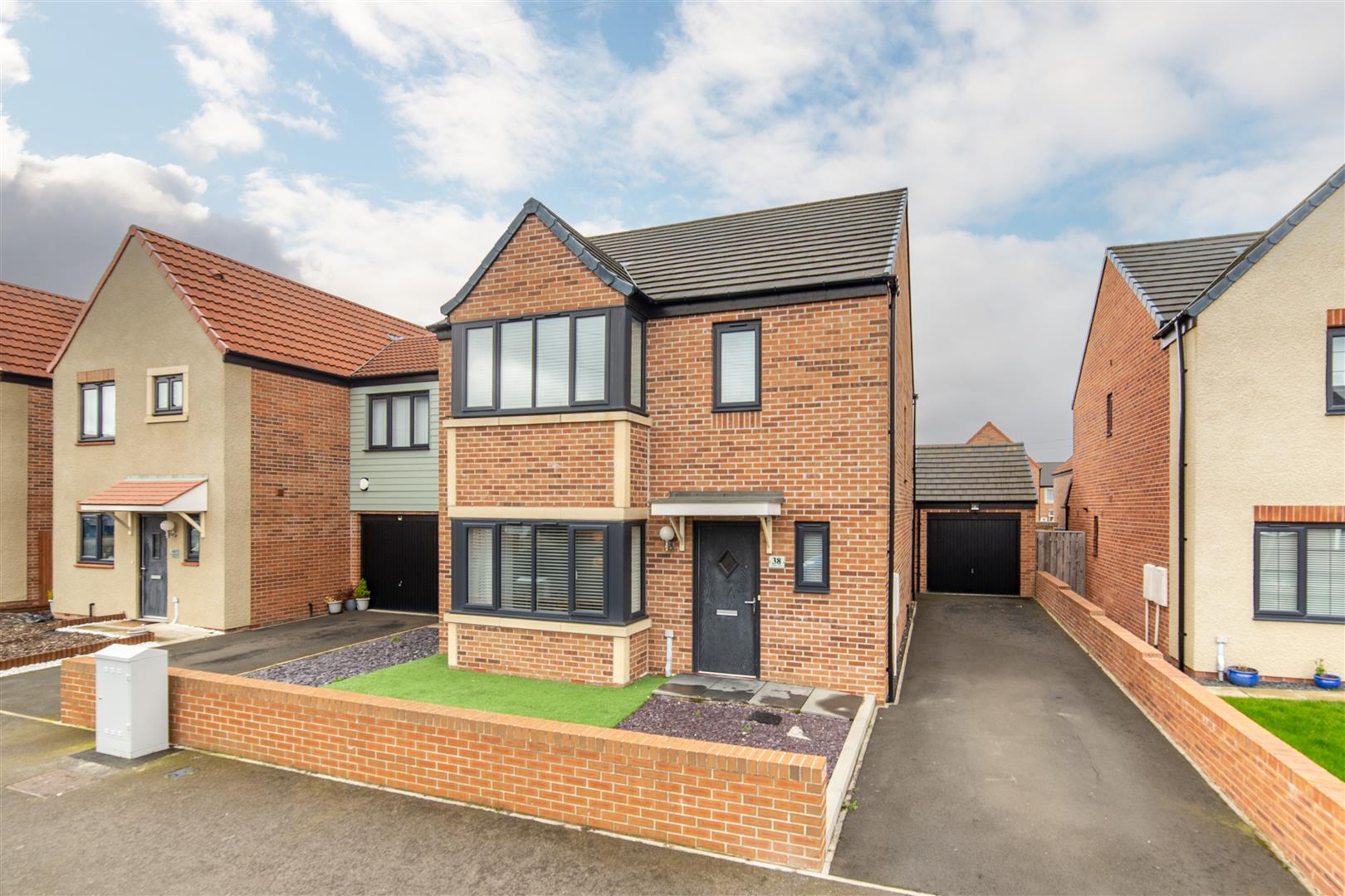 4 bed detached house for sale in Langley Place, Walkergate, NE6 