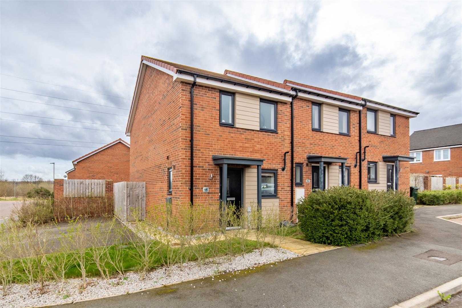 2 bed end of terrace house for sale in Osprey Walk, Newcastle Upon Tyne, NE13