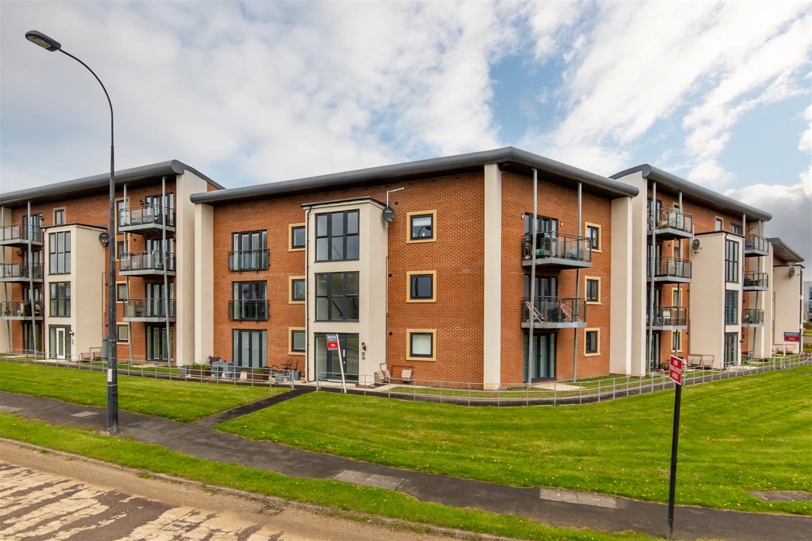 2 bed apartment for sale in Willowbay Drive, Great Park, NE13