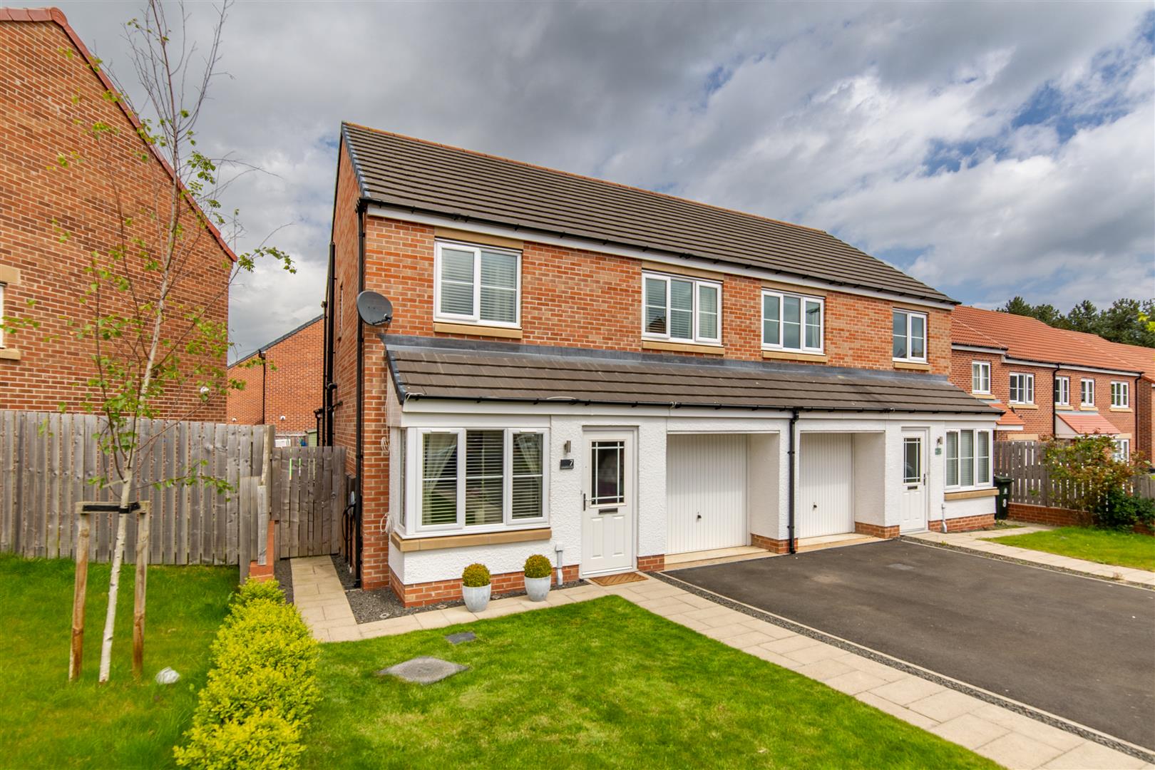 3 bed semi-detached house for sale in Nuthatch Close, Newcastle Upon Tyne, NE13
