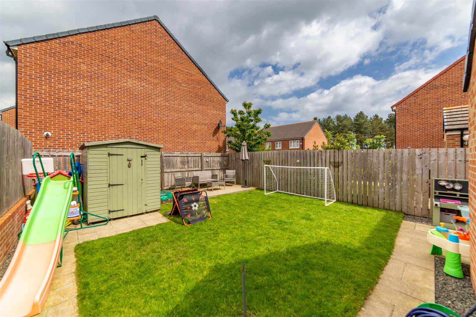 3 bed semi-detached house for sale in Nuthatch Close, Newcastle Upon Tyne 8