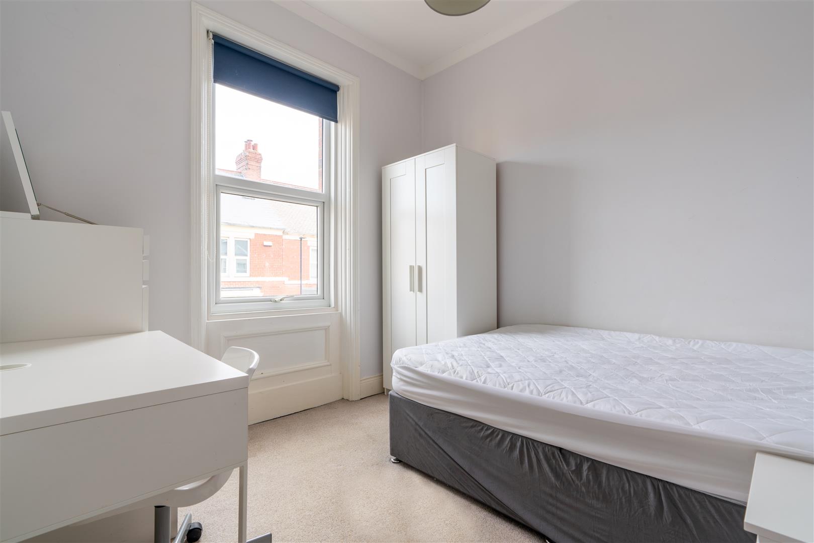 3 bed flat to rent in Tavistock Road, Jesmond 7