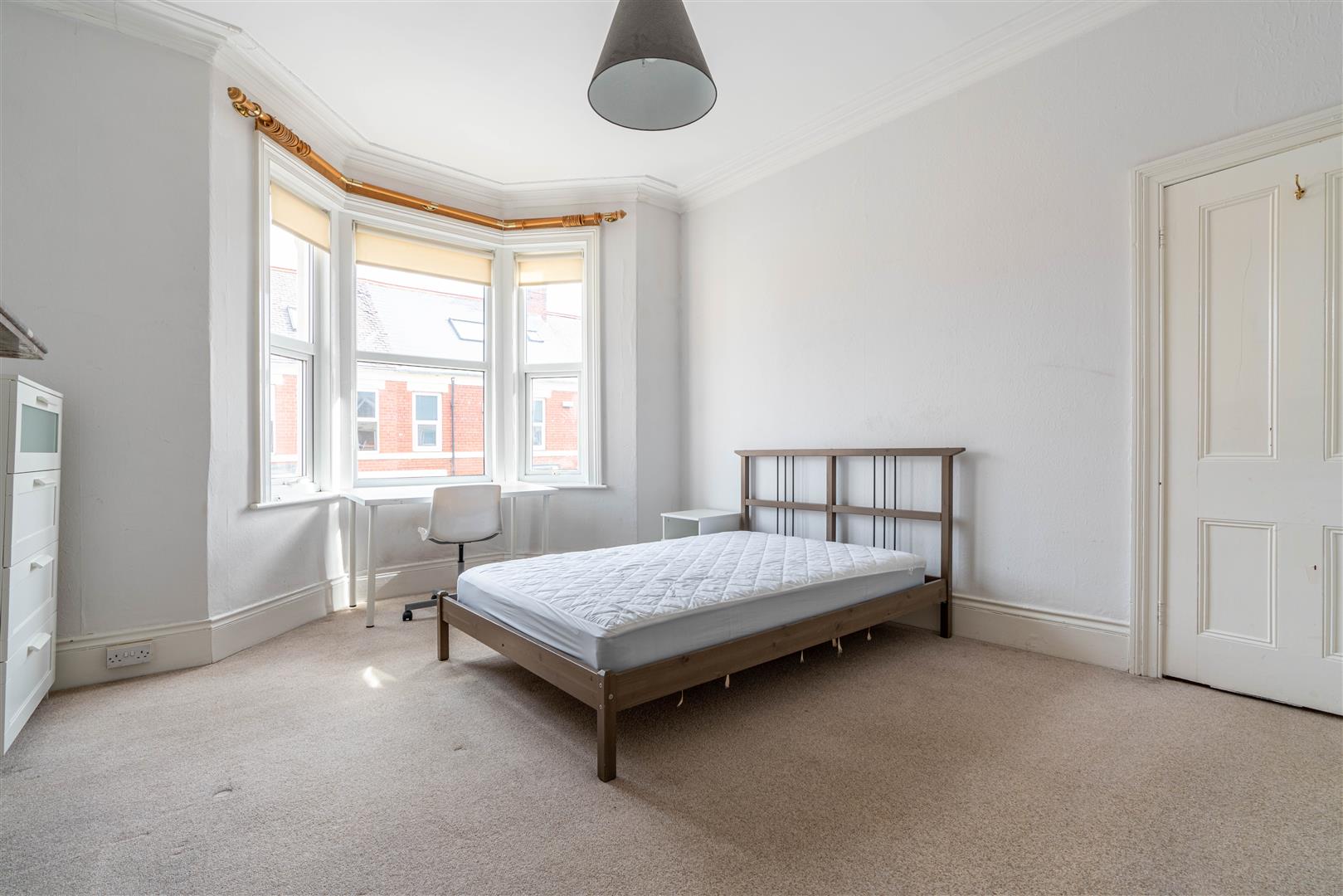 3 bed flat to rent in Tavistock Road, Jesmond 6