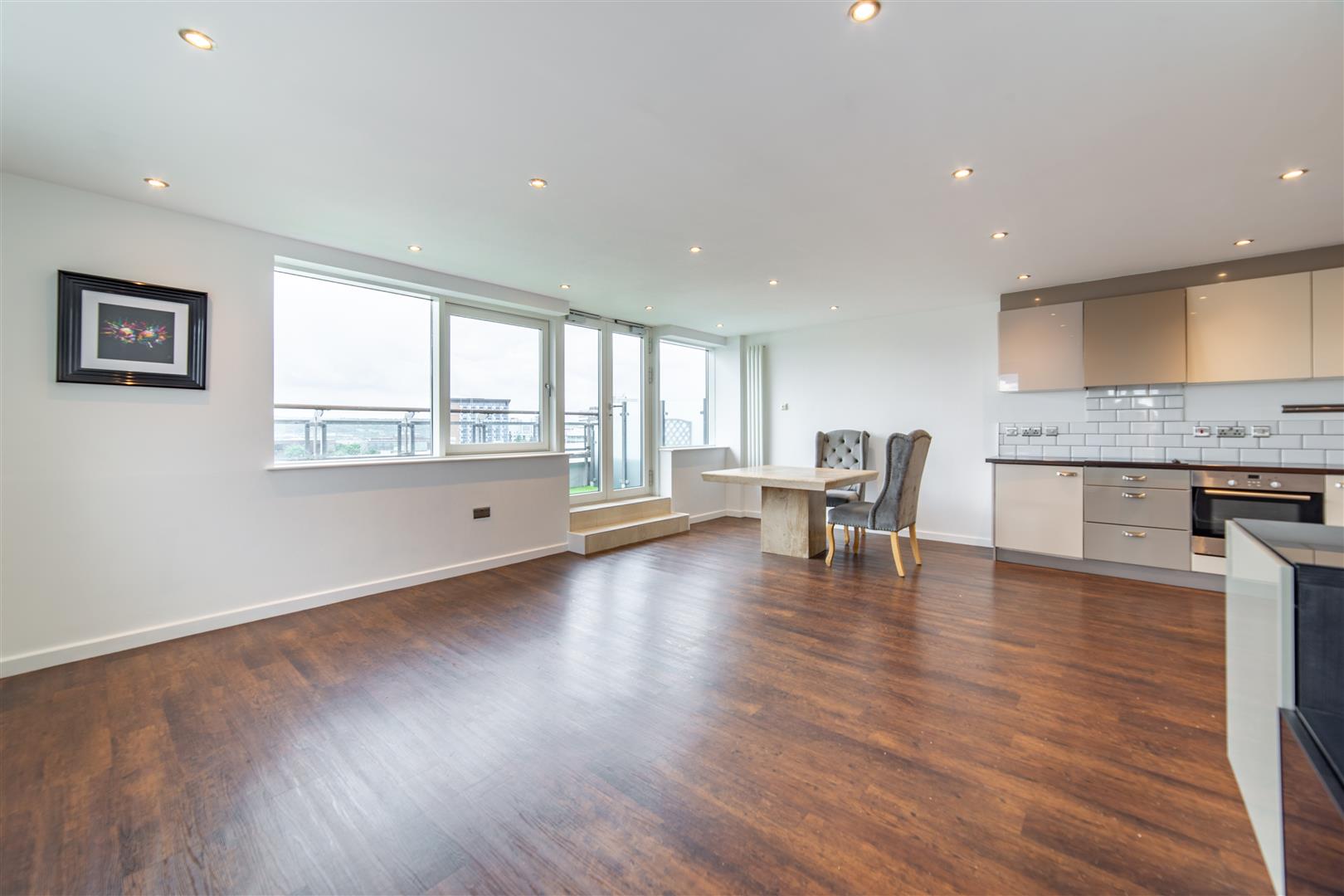 2 bed penthouse for sale in City Quadrant, City Centre 6