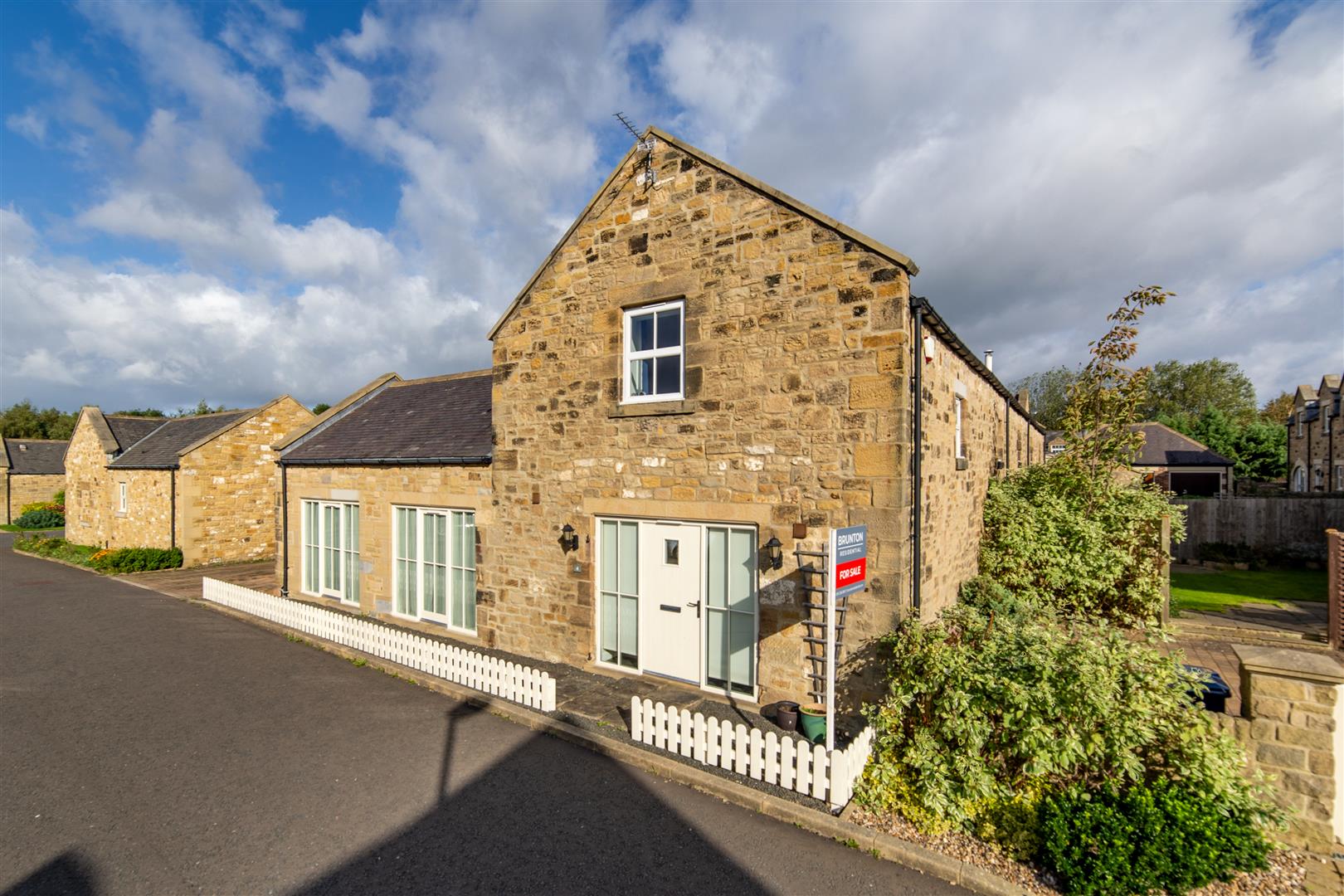 3 bed barn conversion for sale in East Brunton Wynd, Great Park, NE13