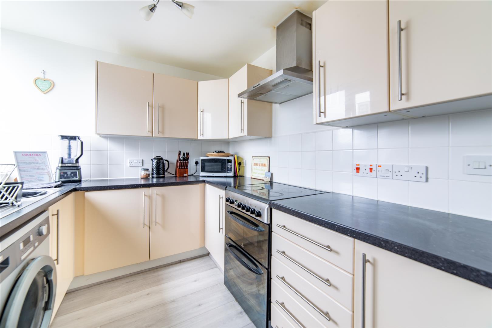 2 bed flat for sale in Park Road, Newcastle Upon Tyne  - Property Image 7