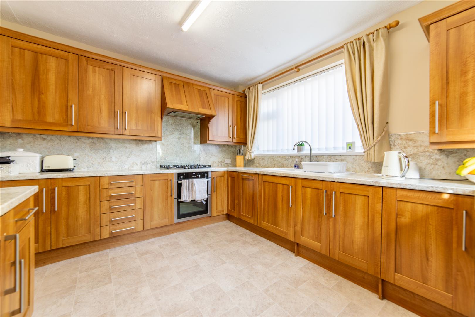 3 bed semi-detached bungalow for sale in Gosforth Park Villas, North Gosforth  - Property Image 8