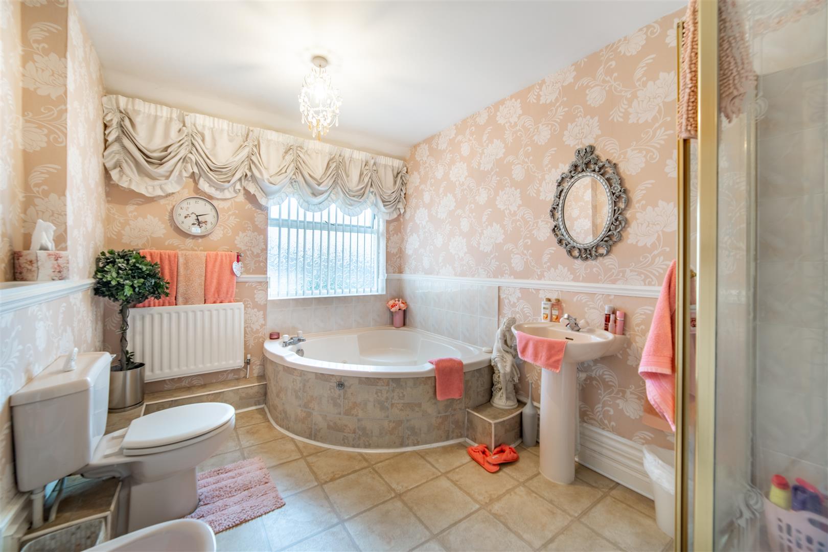 4 bed semi-detached house for sale in Mountfield Gardens, Newcastle Upon Tyne  - Property Image 5