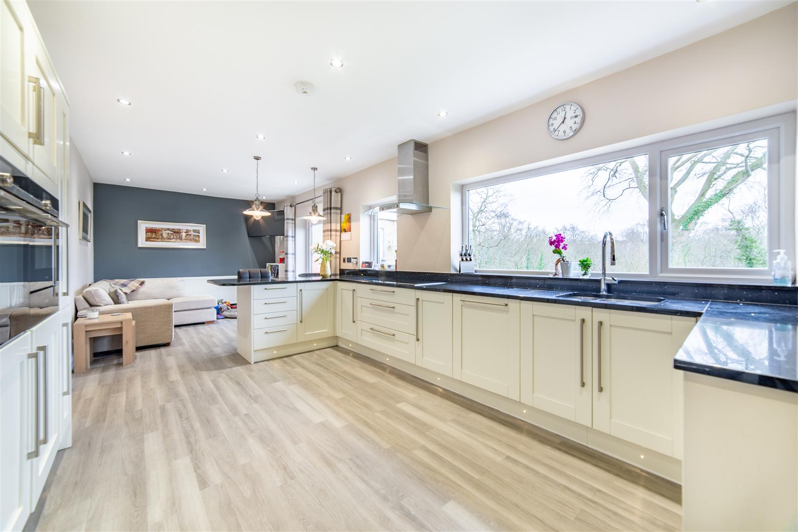 5 bed detached house for sale, Morpeth 3