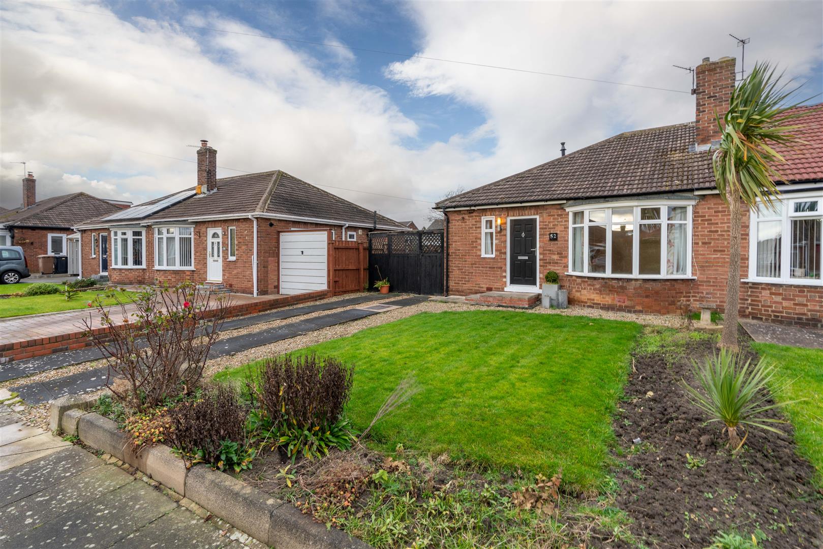 2 bed semi-detached bungalow for sale in Birchwood Avenue, North Gosforth 10