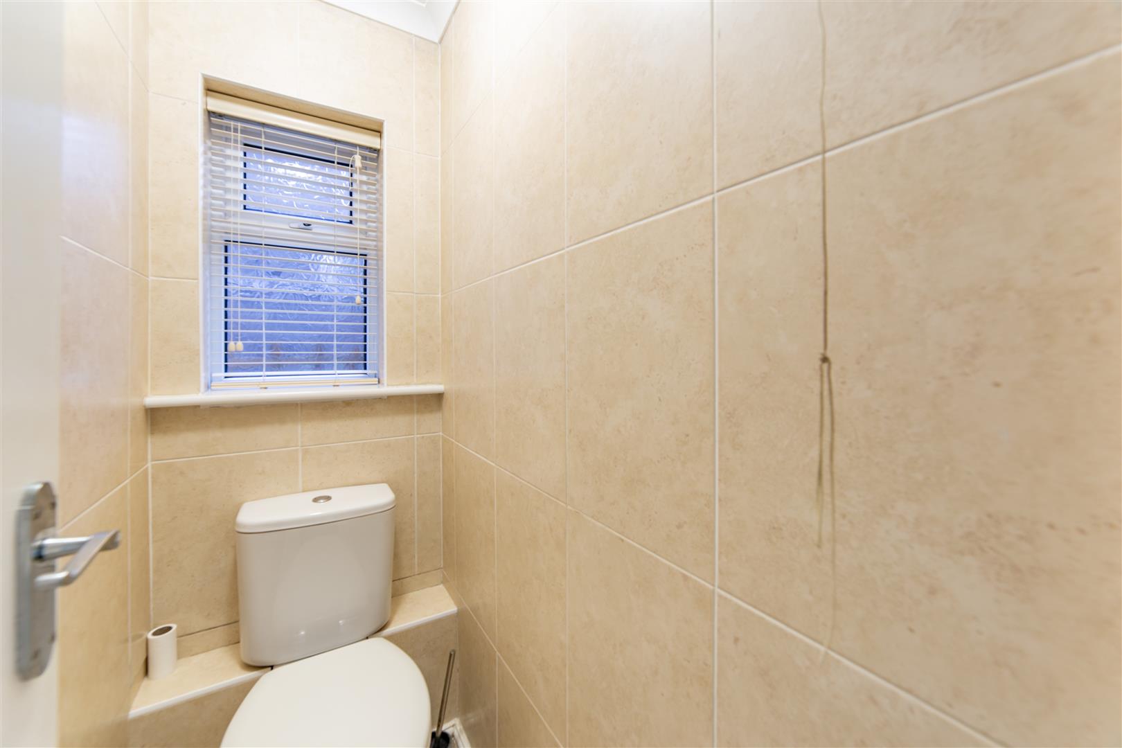 5 bed flat for sale in Beaumont Terrace, Gosforth  - Property Image 11