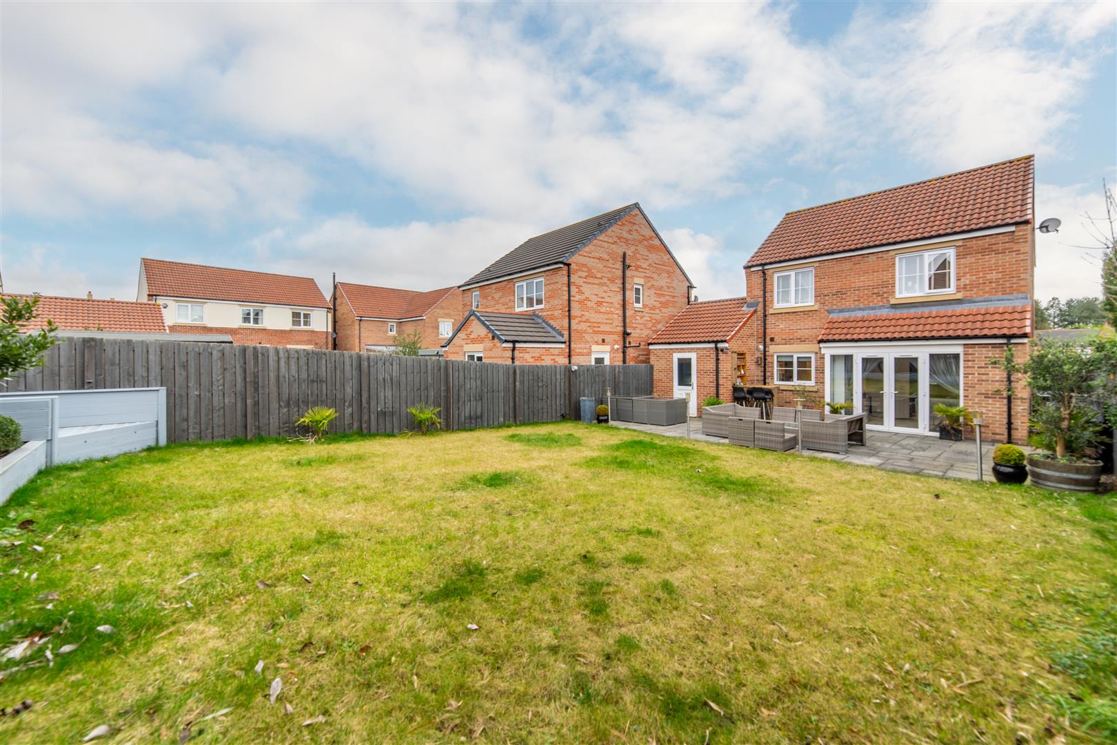 3 bed detached house for sale in Stonecrop Drive, Five Mile Park  - Property Image 20