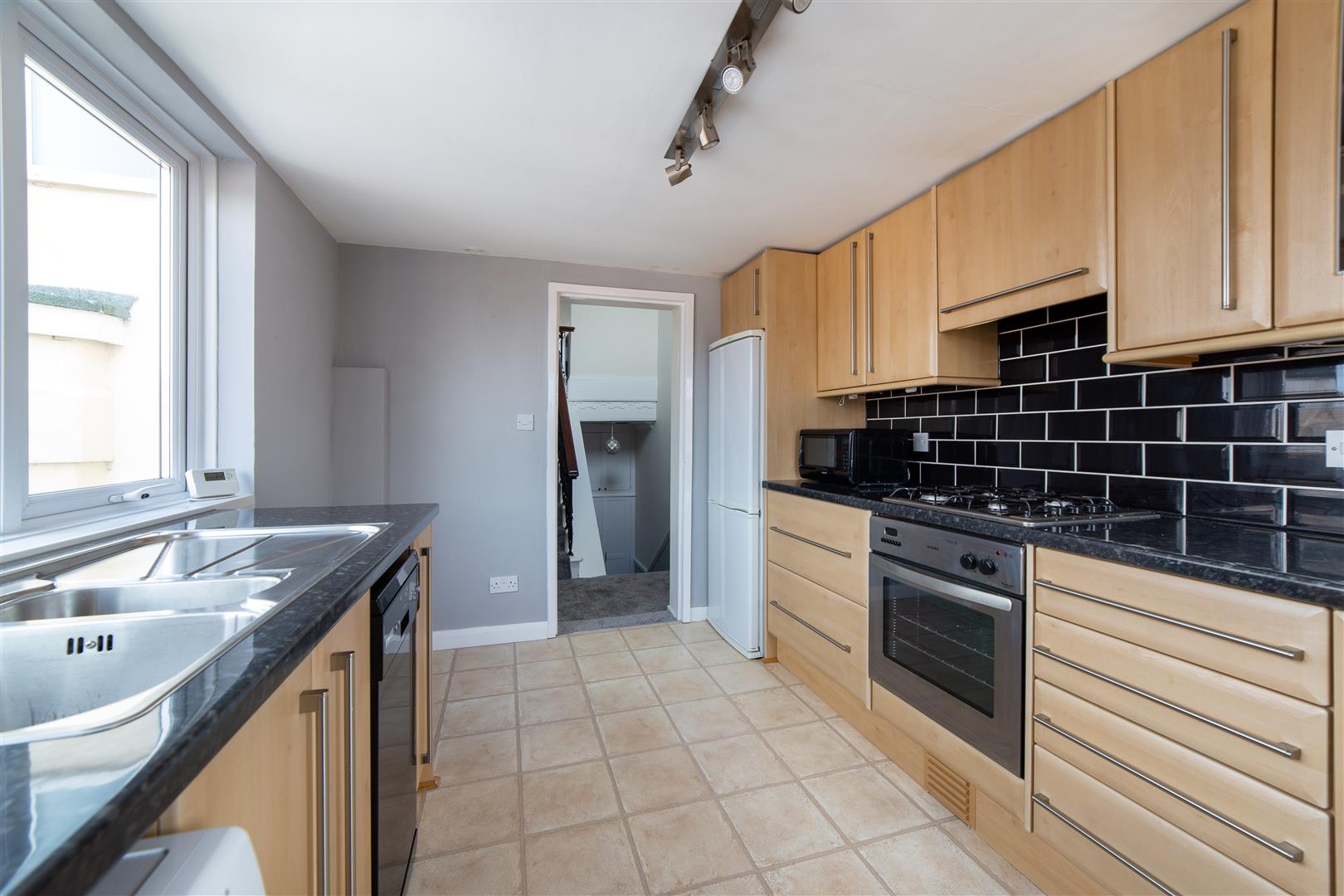 2 bed apartment for sale in Washington Terrace, North Shields 4