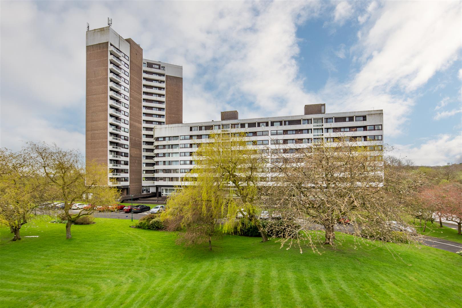 3 bed apartment for sale in Montagu Court, Gosforth 0