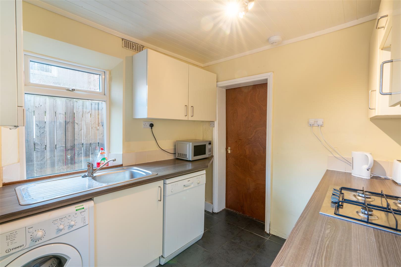 5 bed terraced house for sale in Warwick Street, Heaton  - Property Image 6