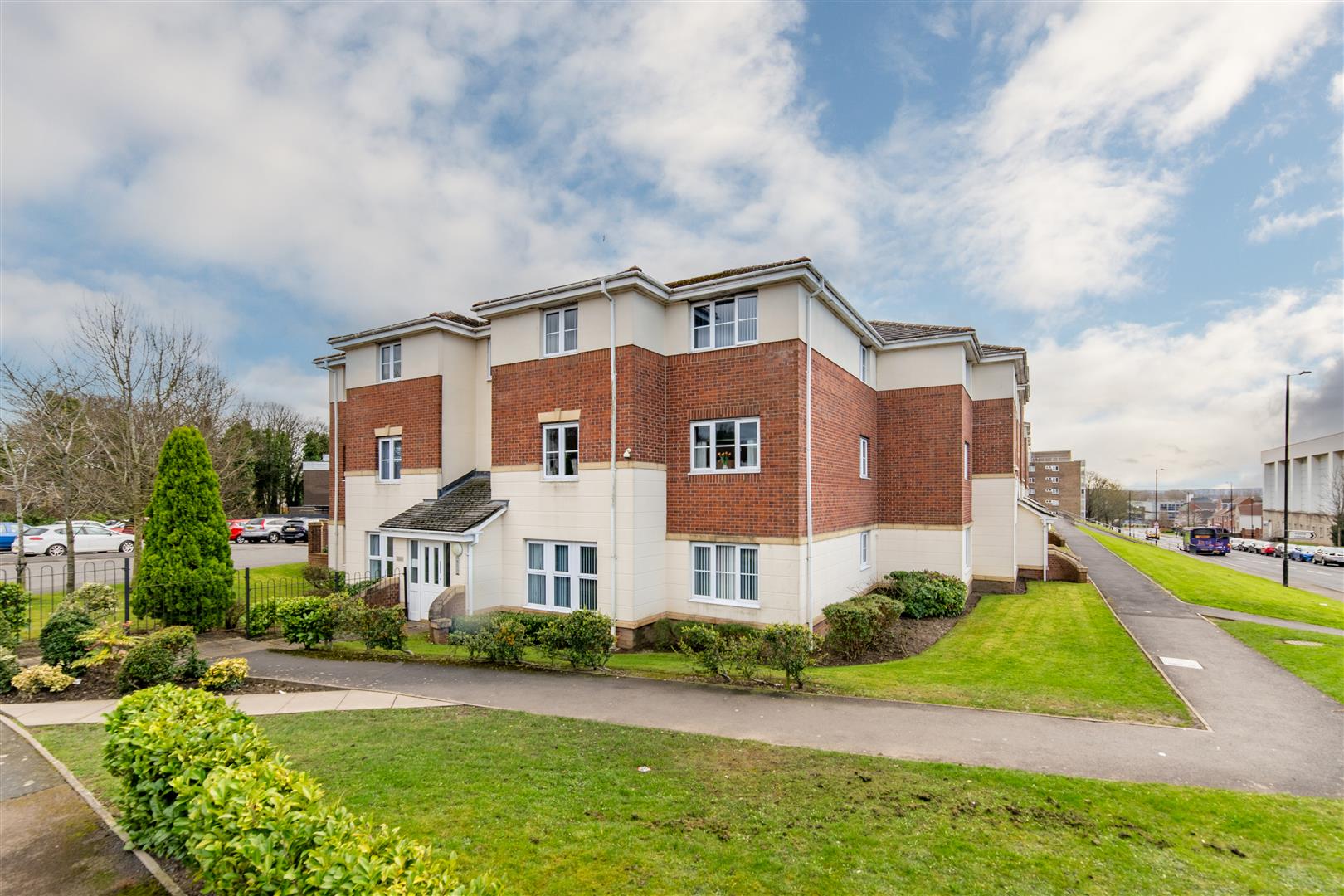1 bed flat for sale in Regency Apartments, Killingworth - Property Image 1