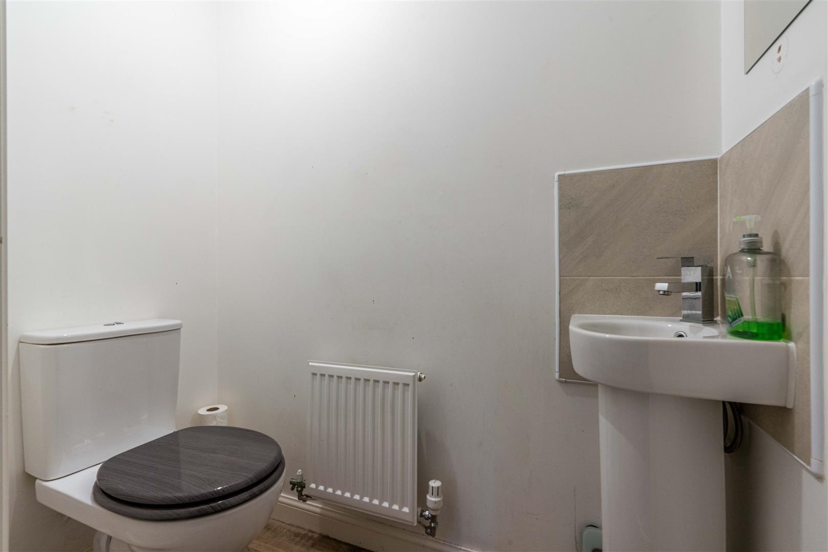 4 bed detached house for sale in Ascot Drive, Newcastle Upon Tyne  - Property Image 19