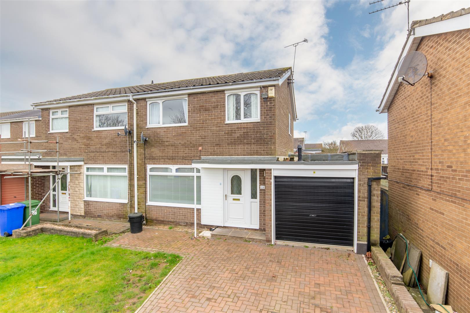 3 bed semi-detached house for sale in Ringwood Drive, Cramlington - Property Image 1
