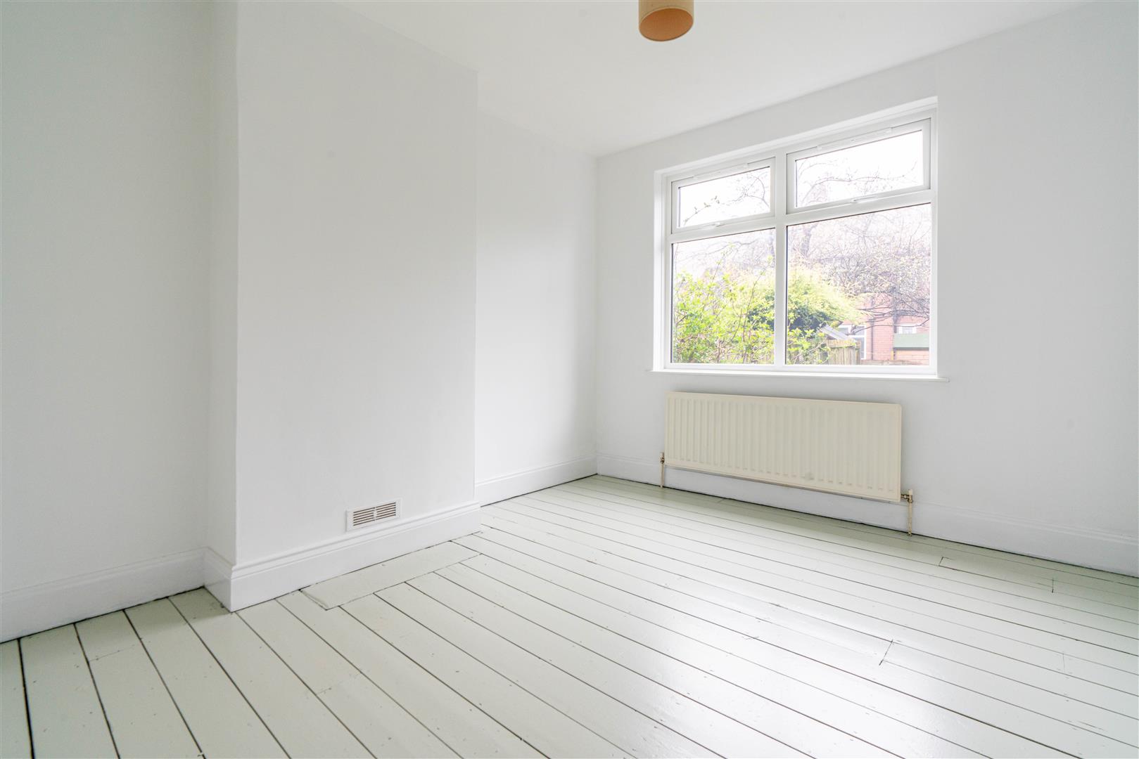 2 bed flat to rent in Wych Elm Crescent, High Heaton  - Property Image 9