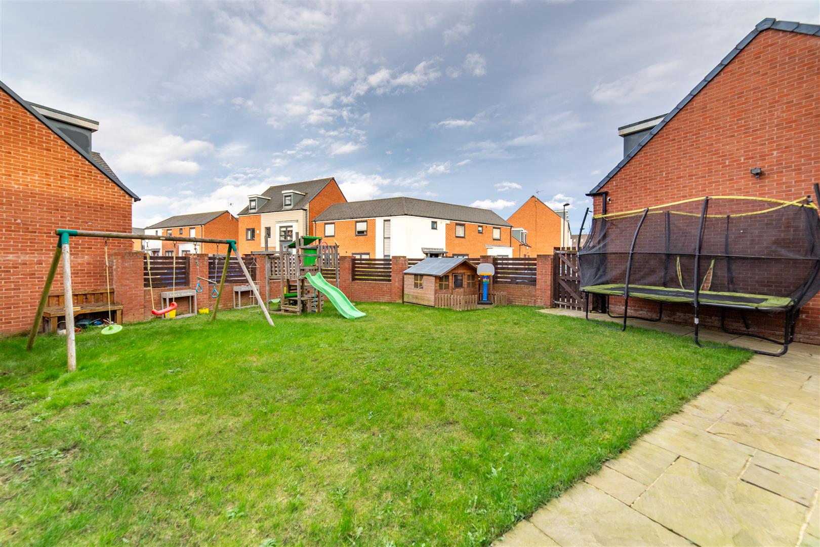 5 bed detached house for sale in Elford Avenue, Newcastle Upon Tyne  - Property Image 2