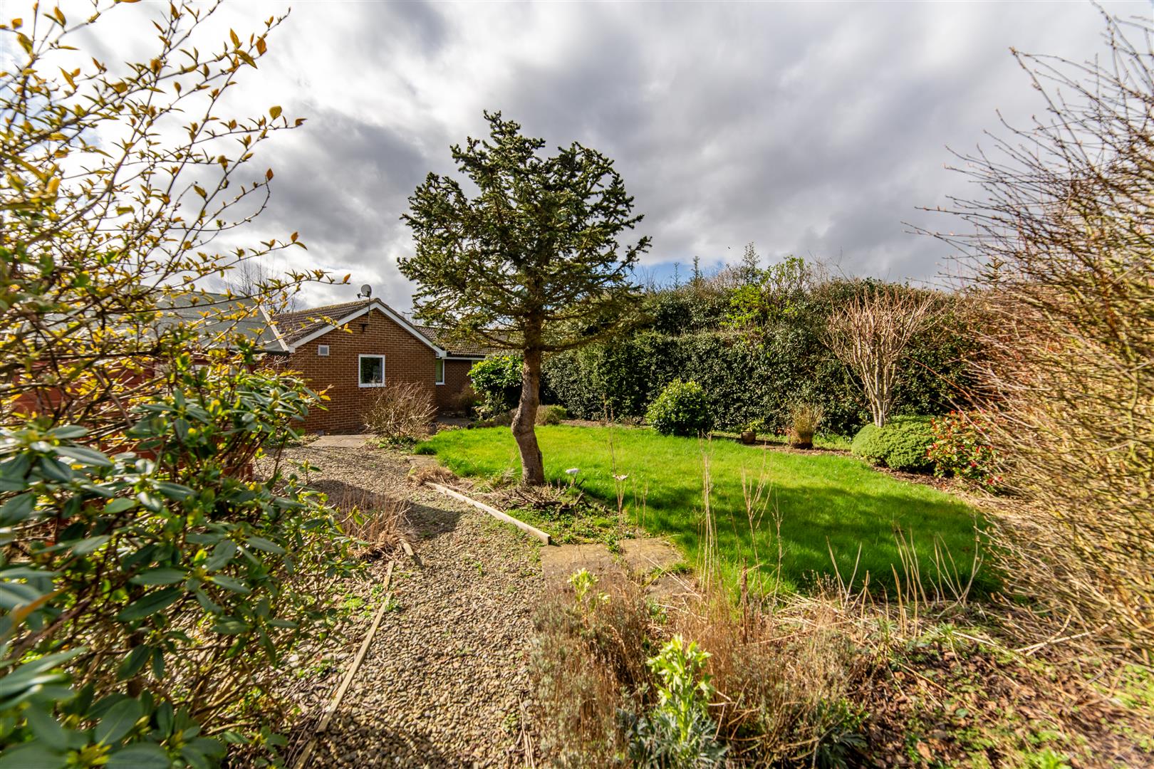 3 bed detached bungalow for sale in The Green, Morpeth 21