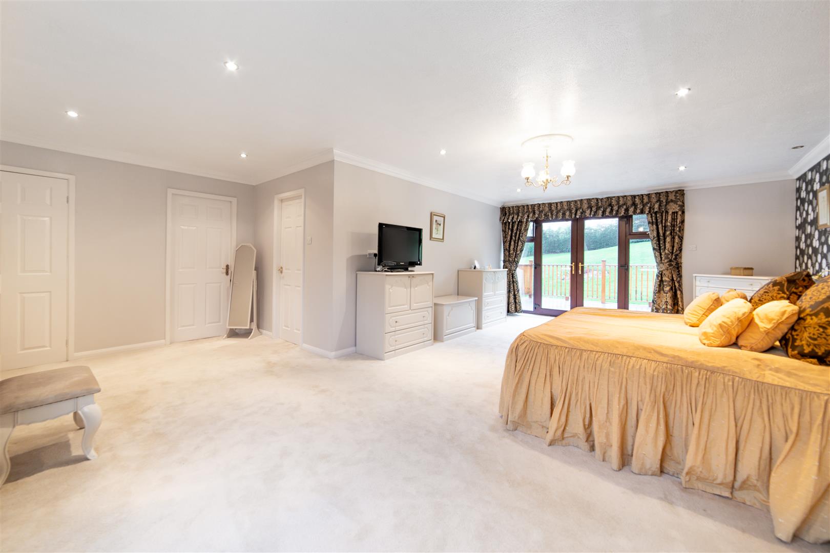 5 bed detached house for sale in The Dell, Morpeth 9
