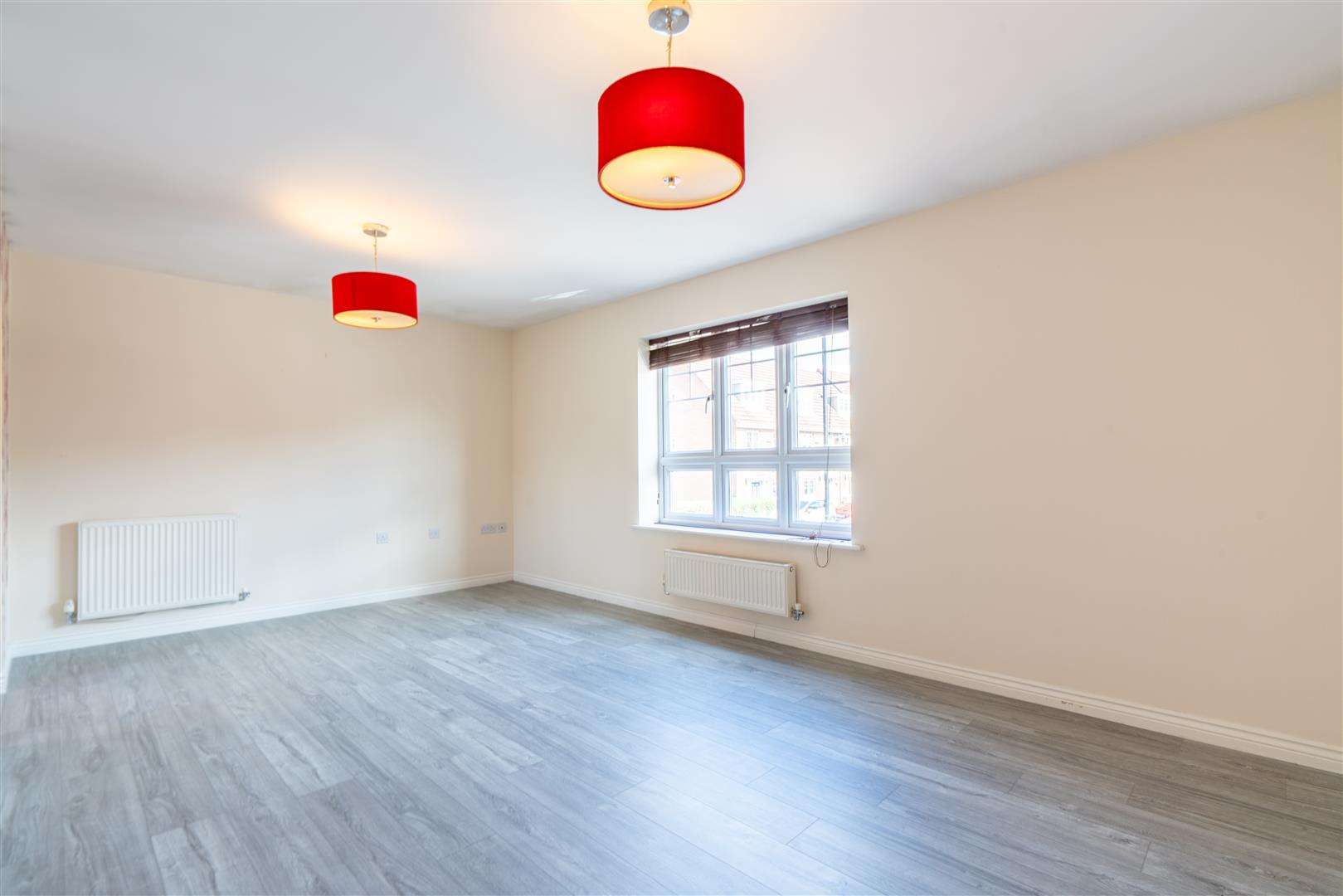 2 bed apartment to rent in Skendleby Drive, Kenton 3