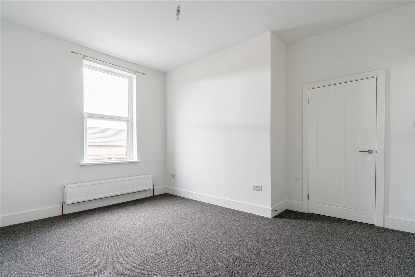 3 bed flat to rent in Lansdowne Road, Longbenton 9