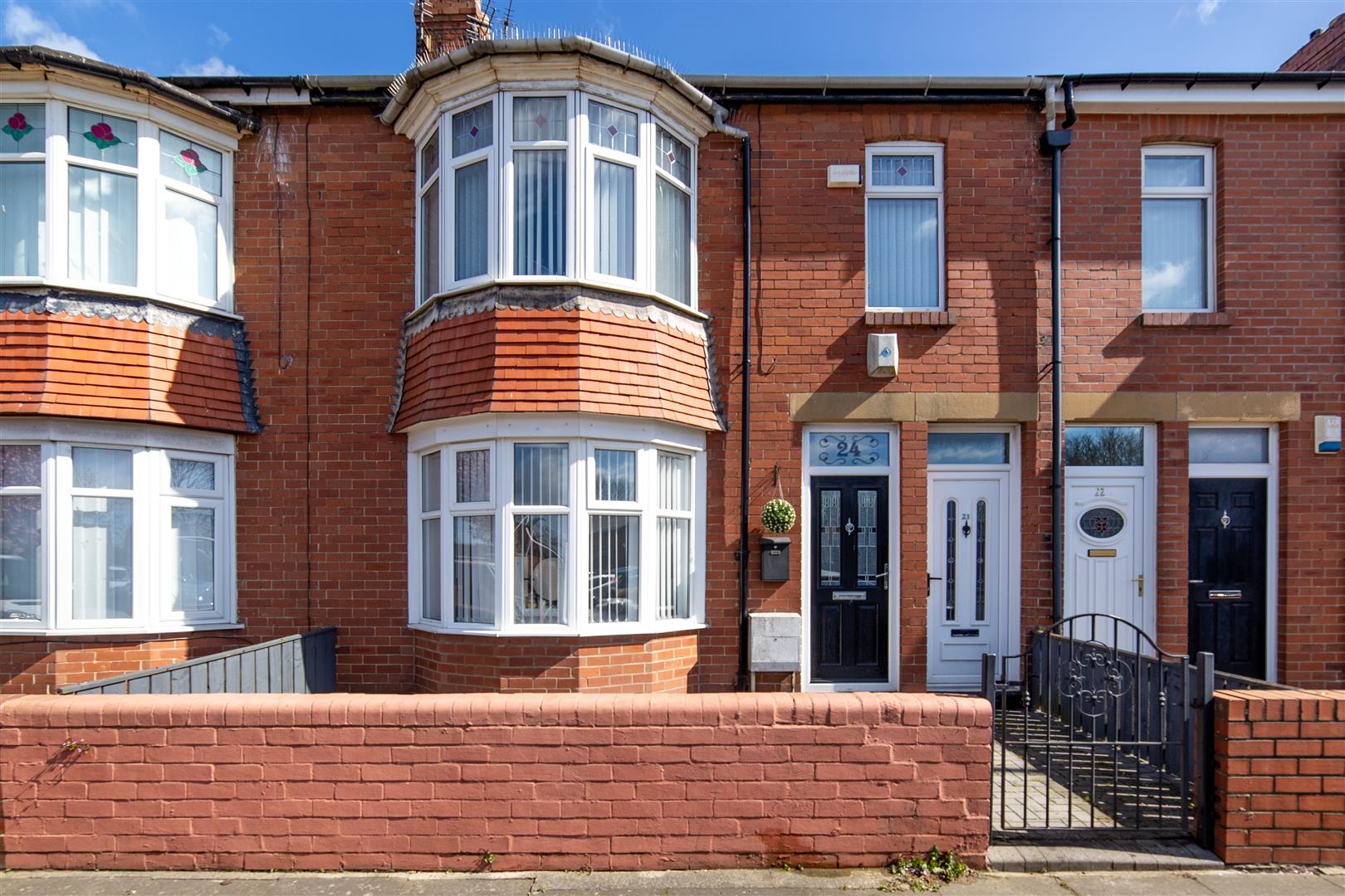2 bed flat for sale in Westbourne Terrace, Whitley Bay, NE25