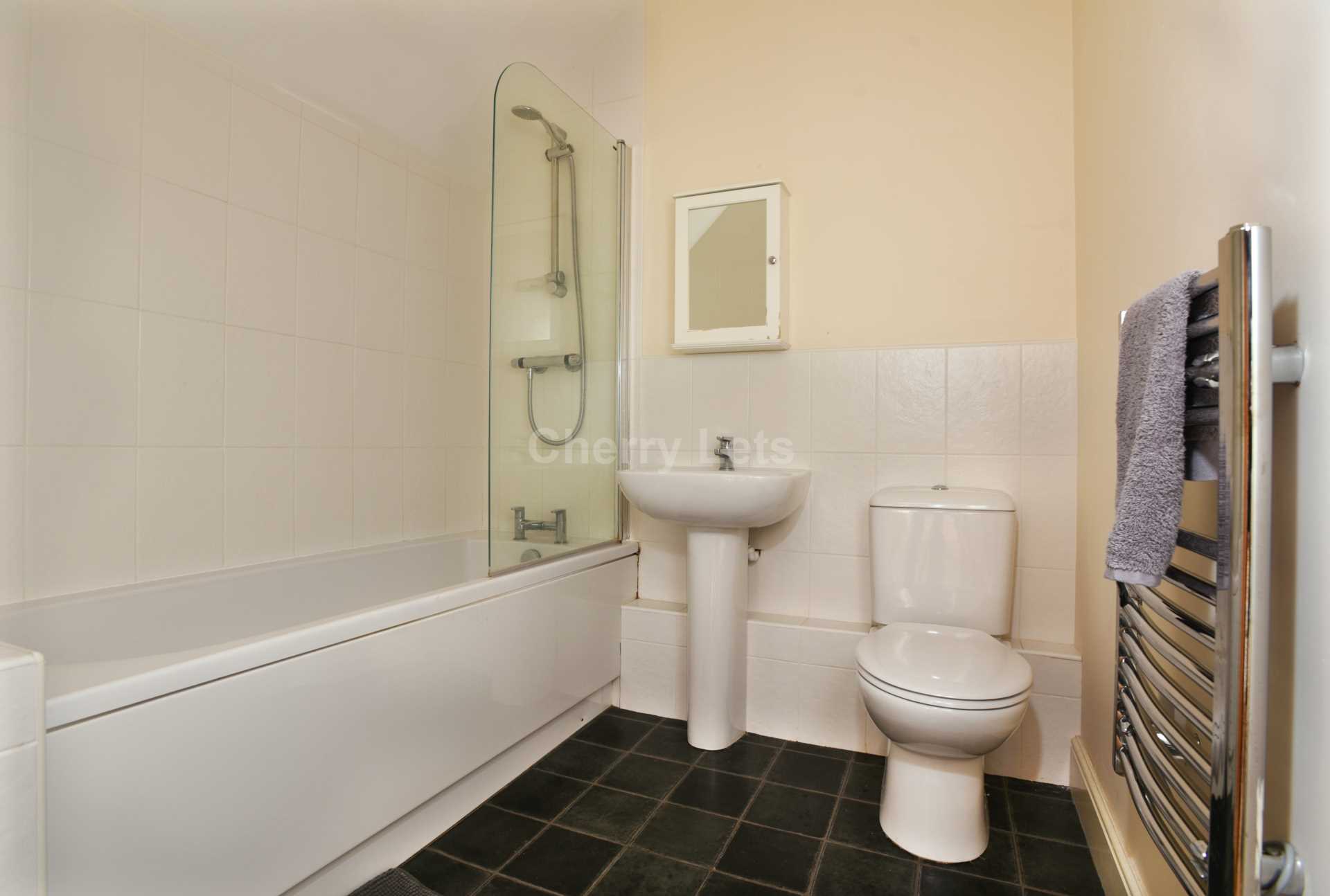 1 bed flat to rent in Bridge Court, Causeway, Banbury, OX16 6