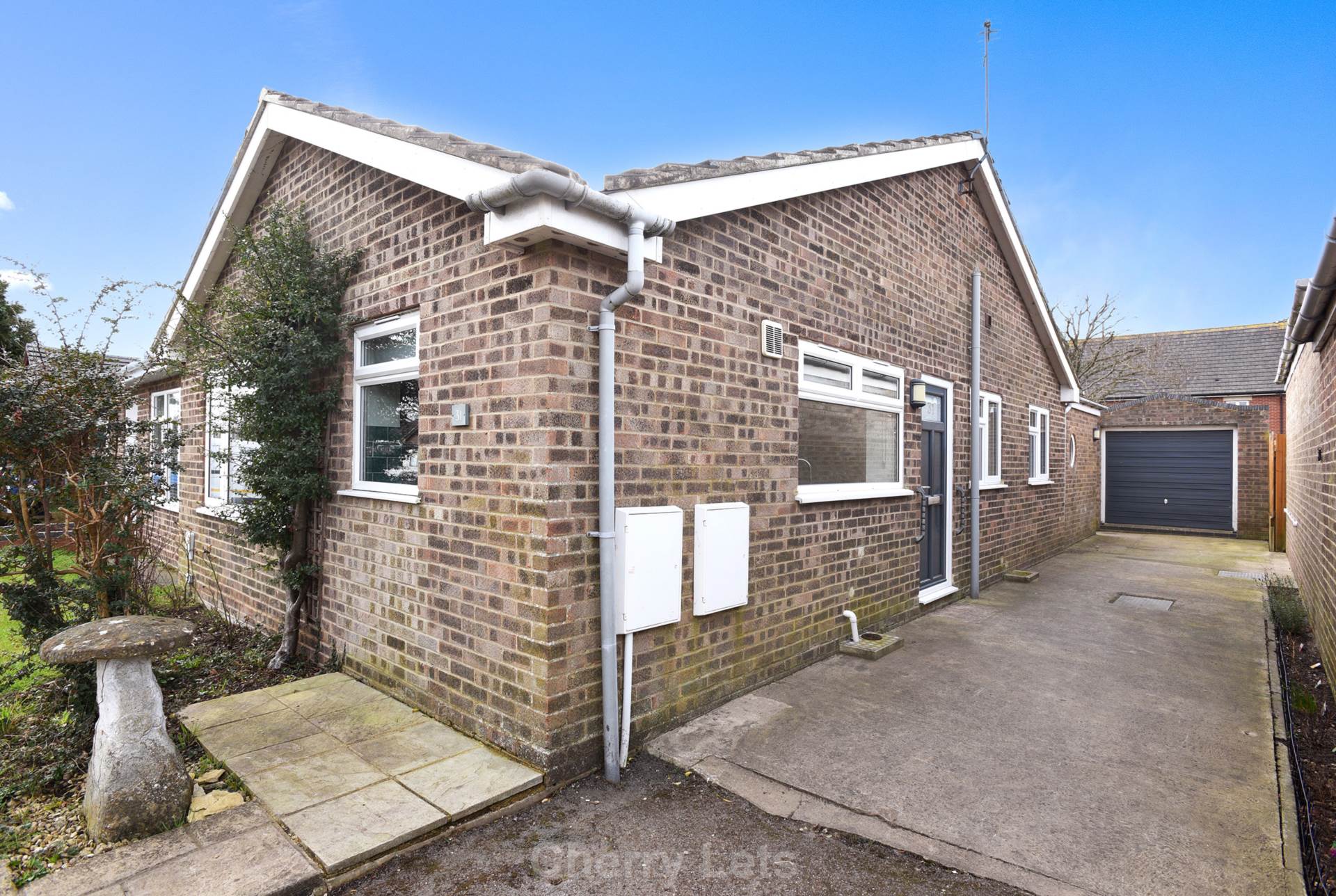 3 bed semi-detached house to rent in Blenheim Drive, Bicester  - Property Image 14