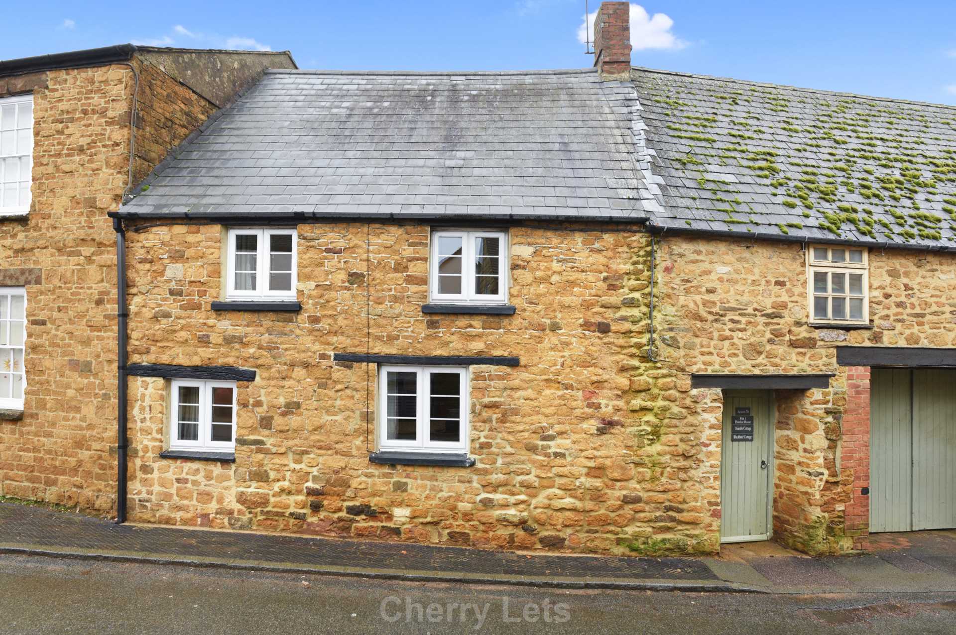 2 bed cottage to rent - Property Image 1