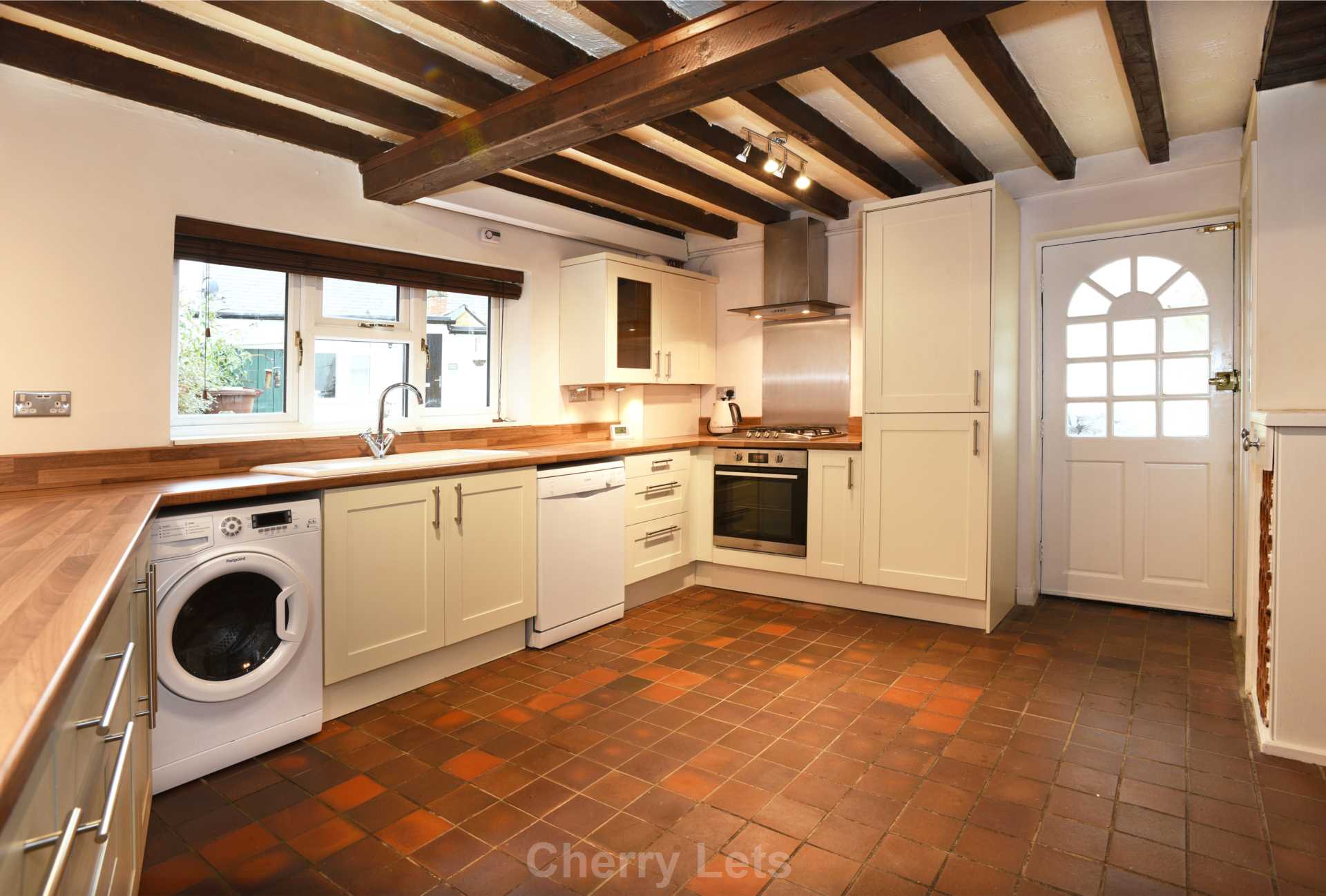 2 bed cottage to rent in Thimble Cottage, Market Place, Banbury  - Property Image 4