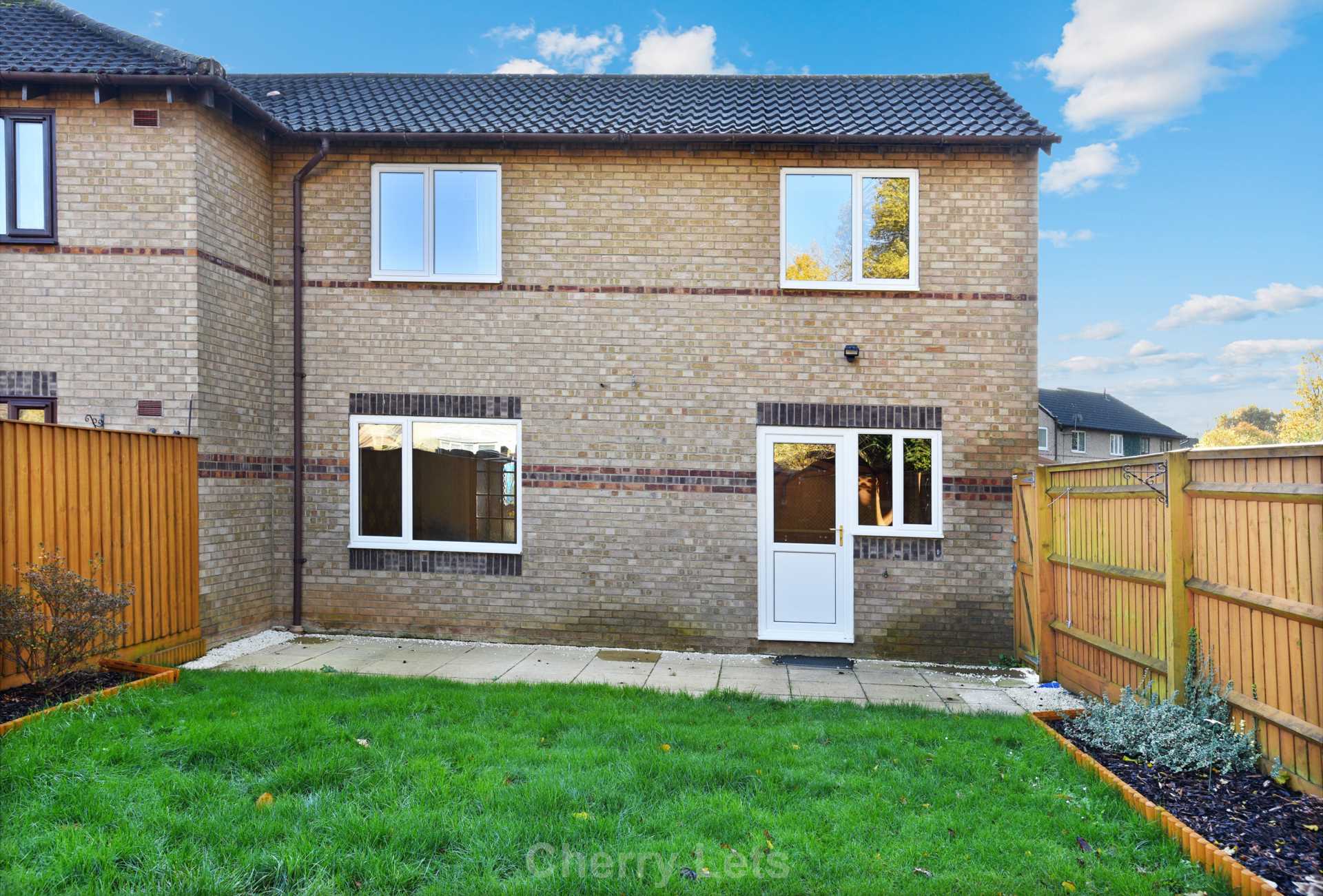 3 bed terraced house to rent in Willow Drive, Bicester  - Property Image 8