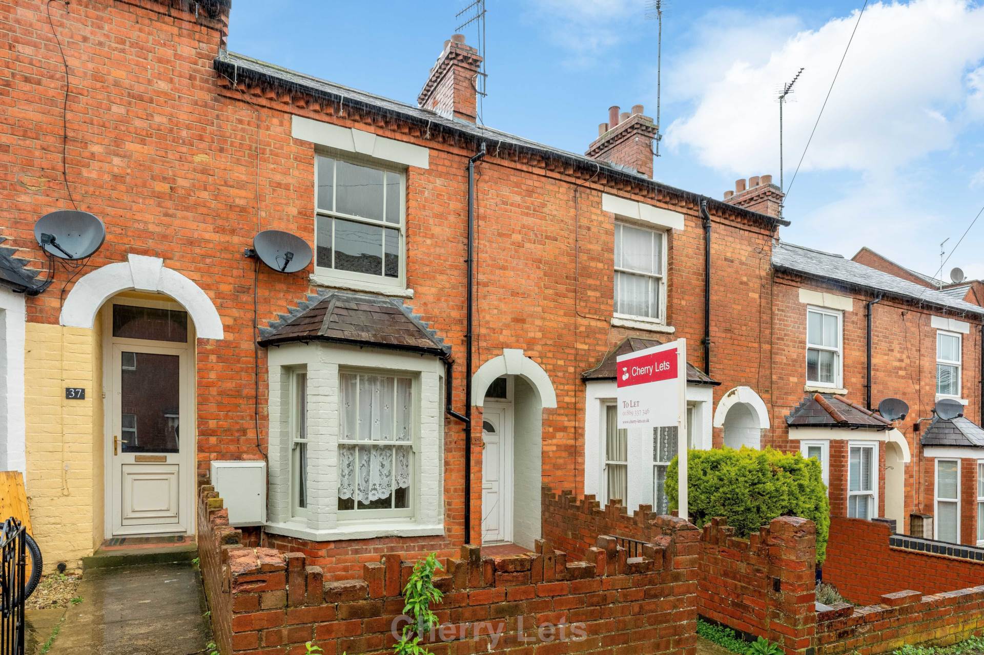 3 bed terraced house to rent - Property Image 1