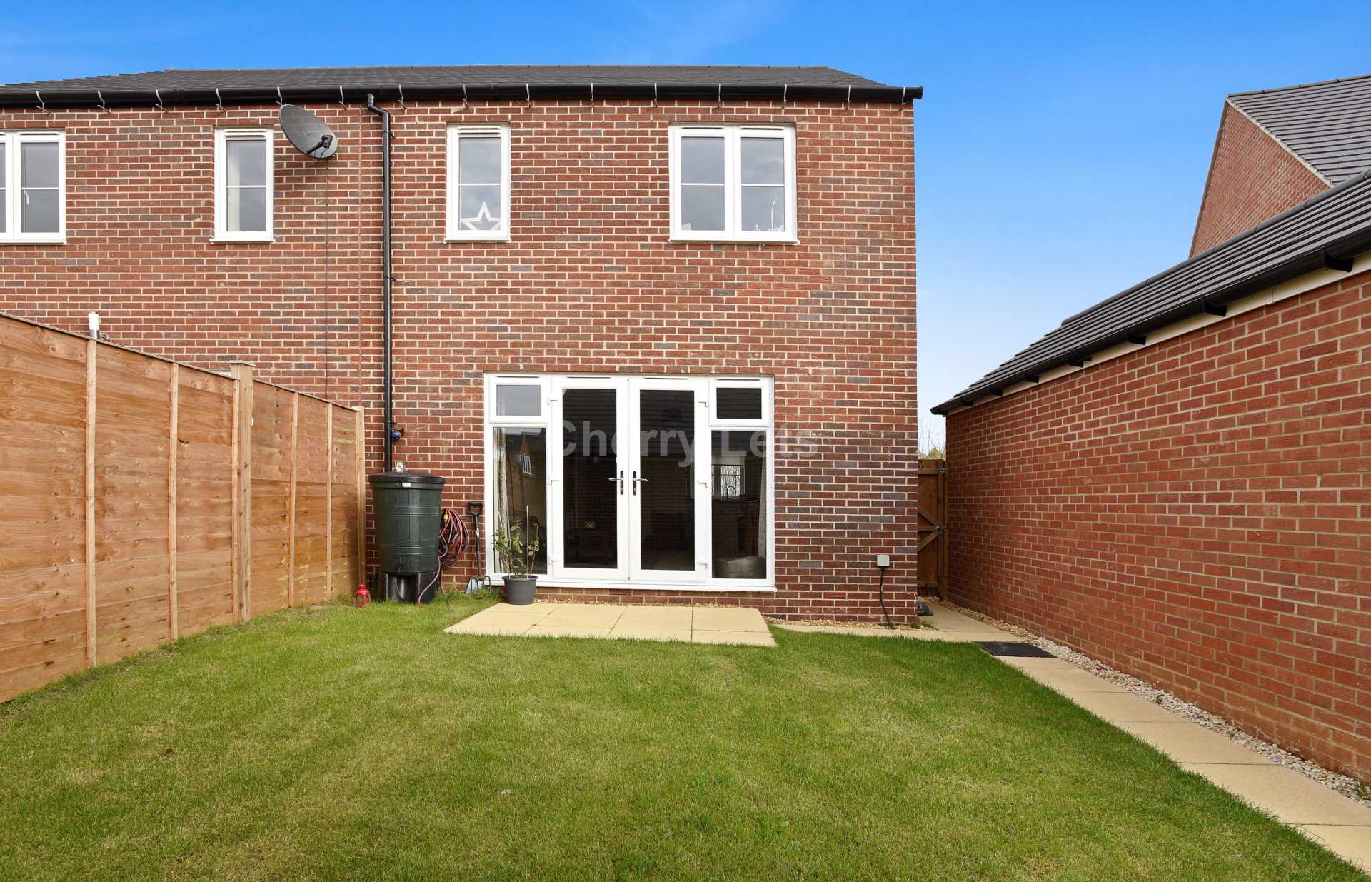 3 bed semi-detached house to rent in Swift Drive, Banbury  - Property Image 10