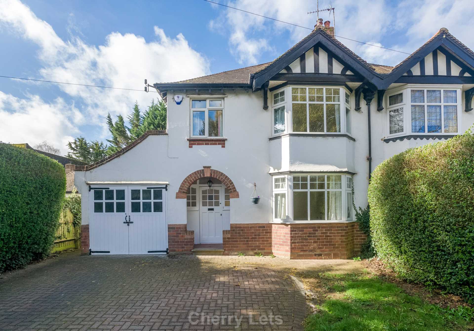 3 bed semi-detached house to rent in Oxford Road, Banbury  - Property Image 1