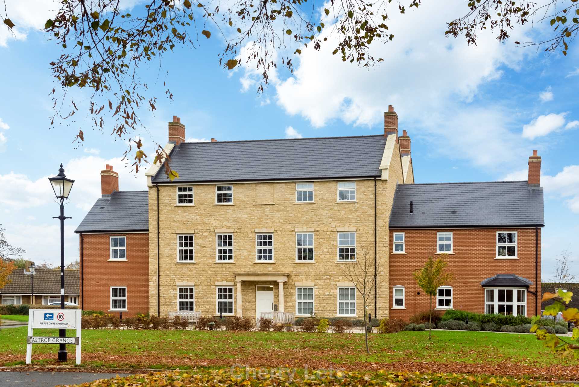 2 bed flat to rent in Astrop Grange, Banbury  - Property Image 13