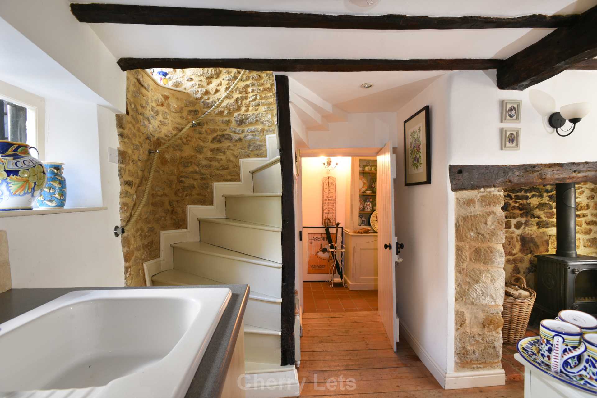 2 bed cottage to rent in Philcote Street, Banbury  - Property Image 3