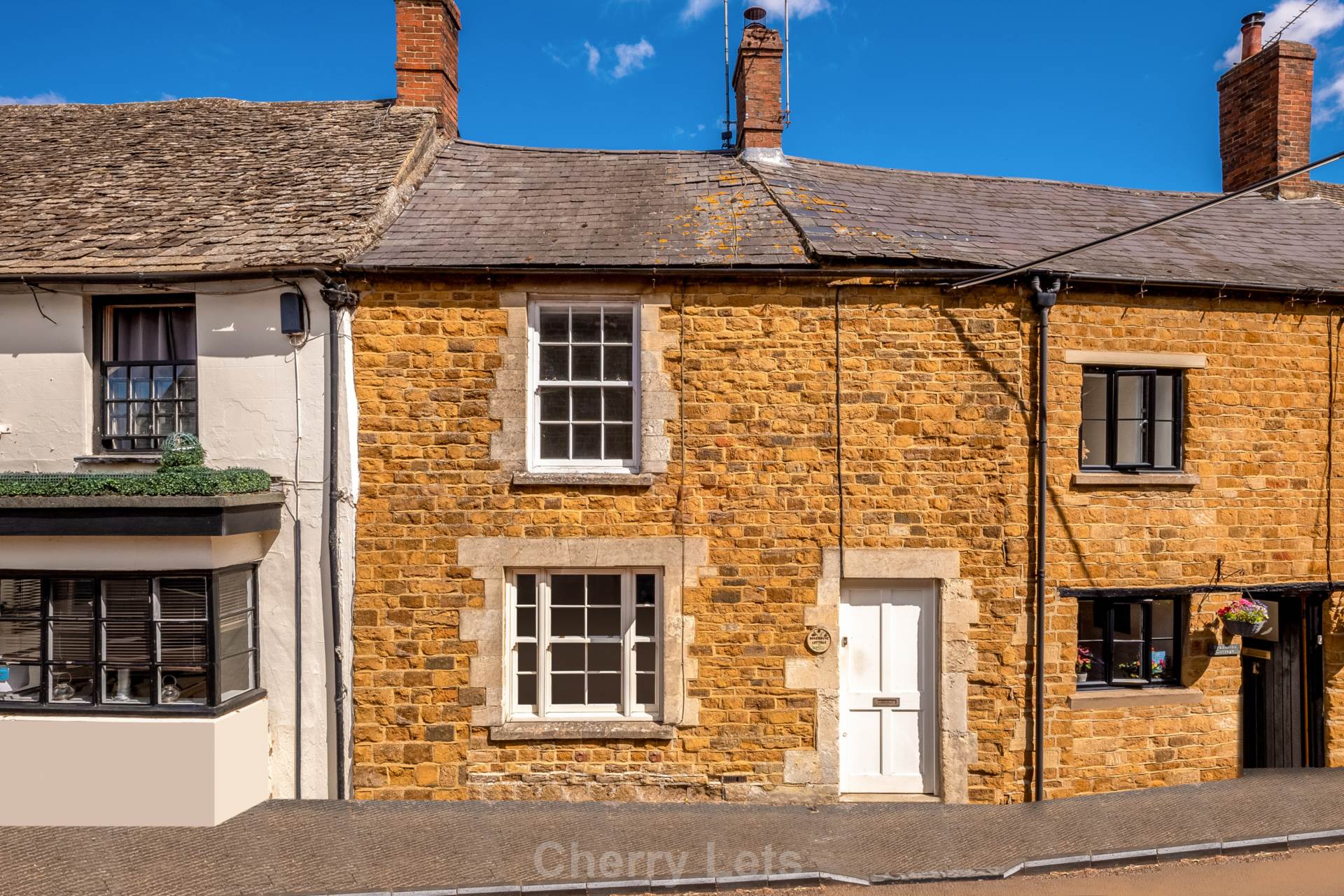 3 bed cottage to rent in Bull Ring, Banbury  - Property Image 1